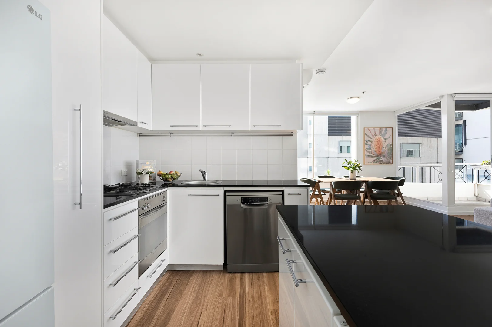 Additional image 3 of 606/82 Queens Road, Melbourne VIC 3004