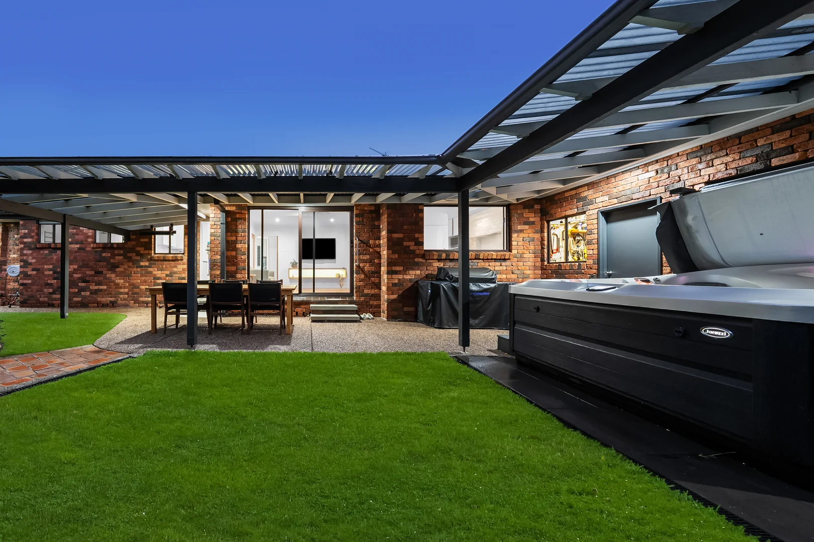 Additional image 16 of 10 Lindeman Close, Eleebana NSW 2282