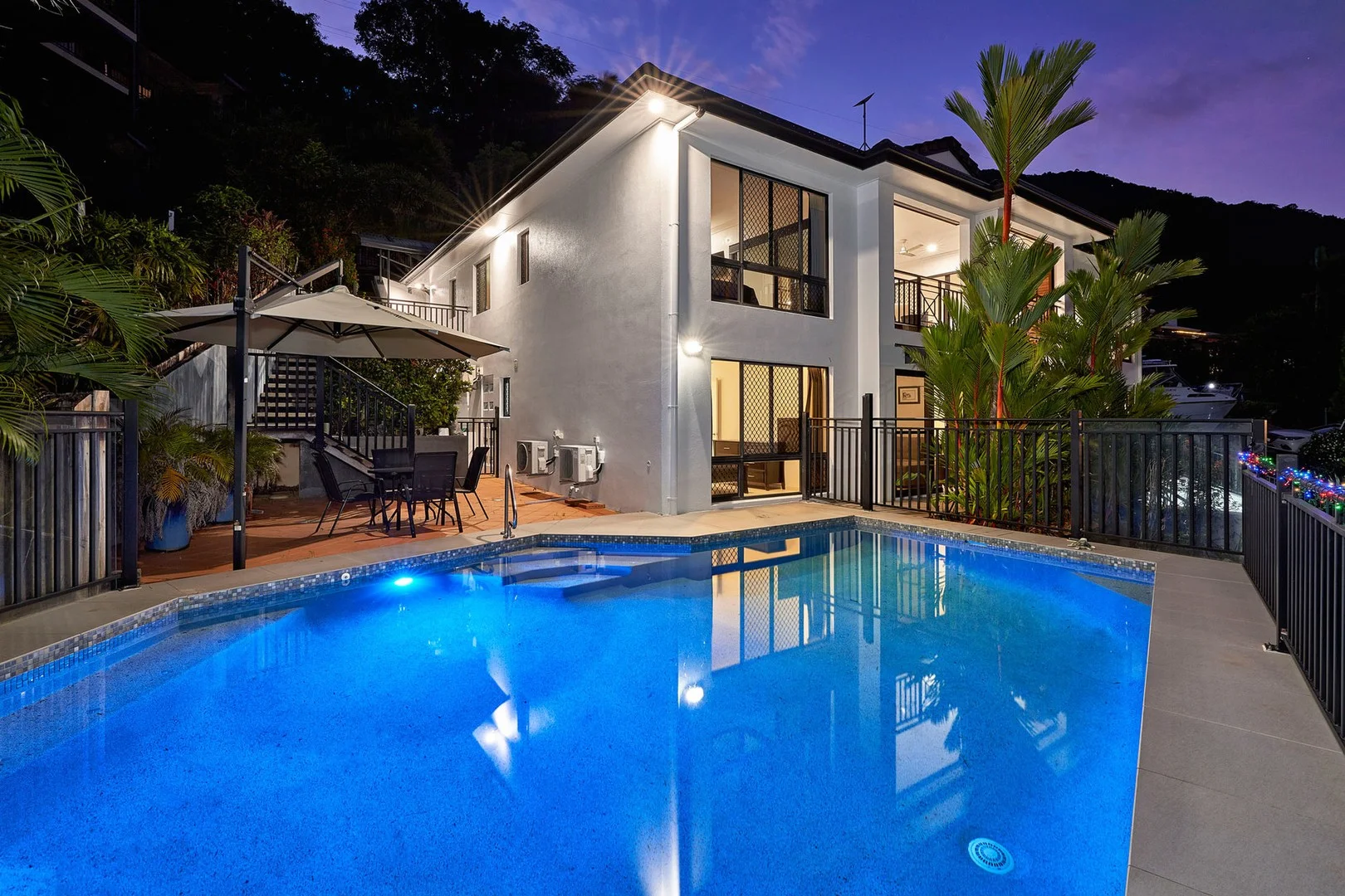 23 Minerva Avenue, Mooroobool QLD 4870