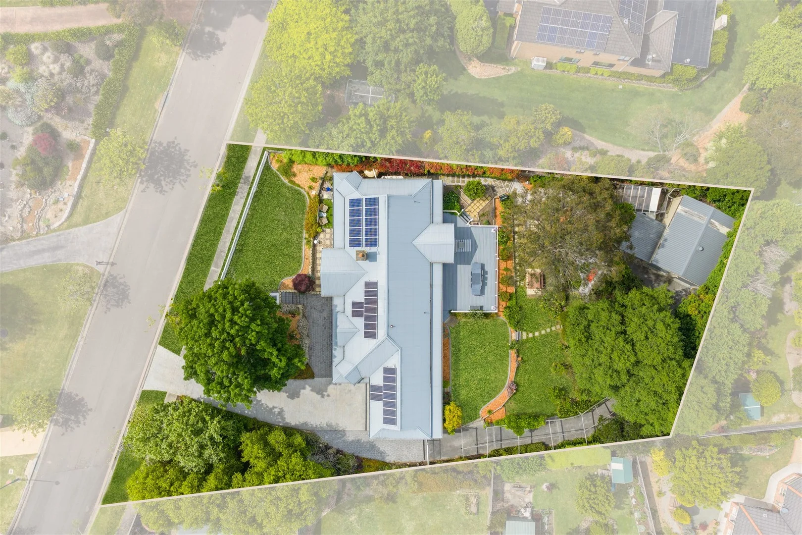 27 Rosemary Crescent, Bowral NSW 2576 photo 2