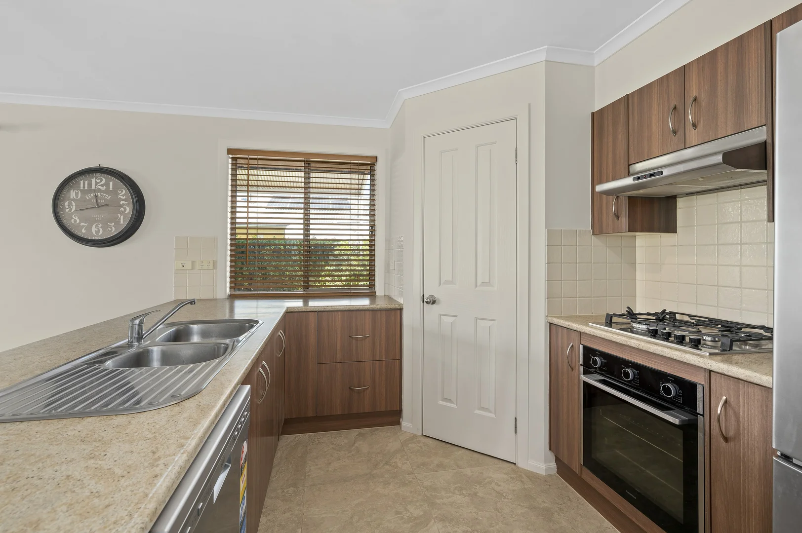 Additional image 4 of 59 Rose Crescent, McLaren Flat SA 5171