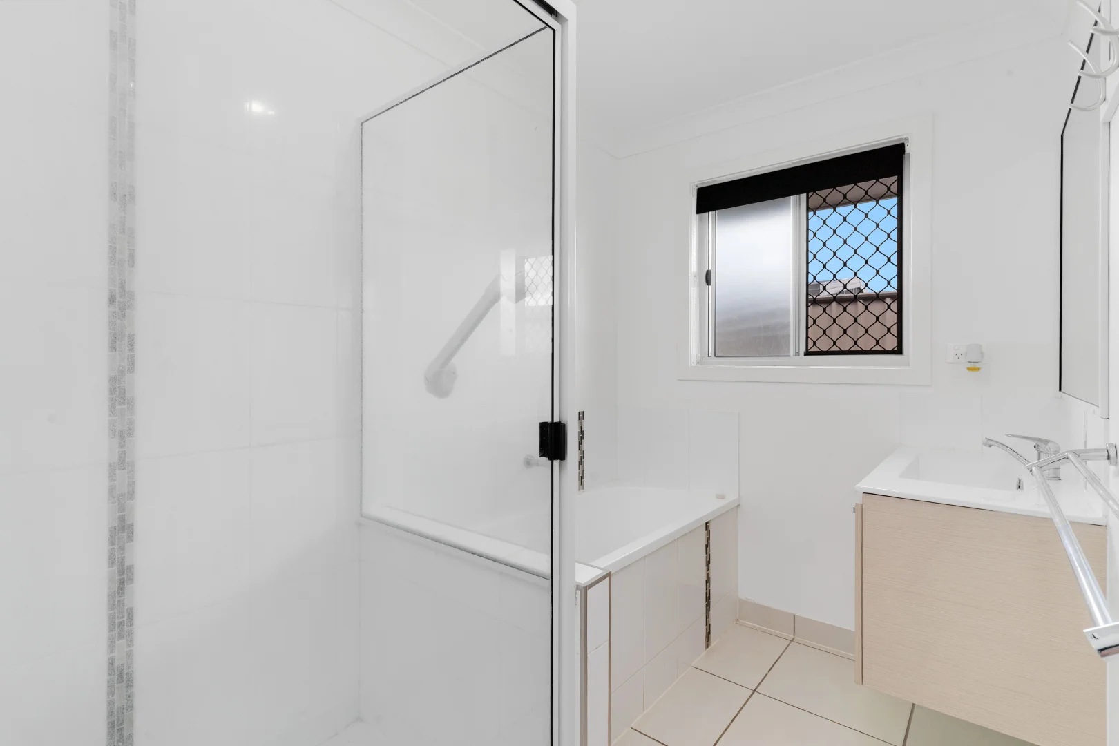 Additional image 3 of 8 Impala Drive, Gracemere QLD 4702
