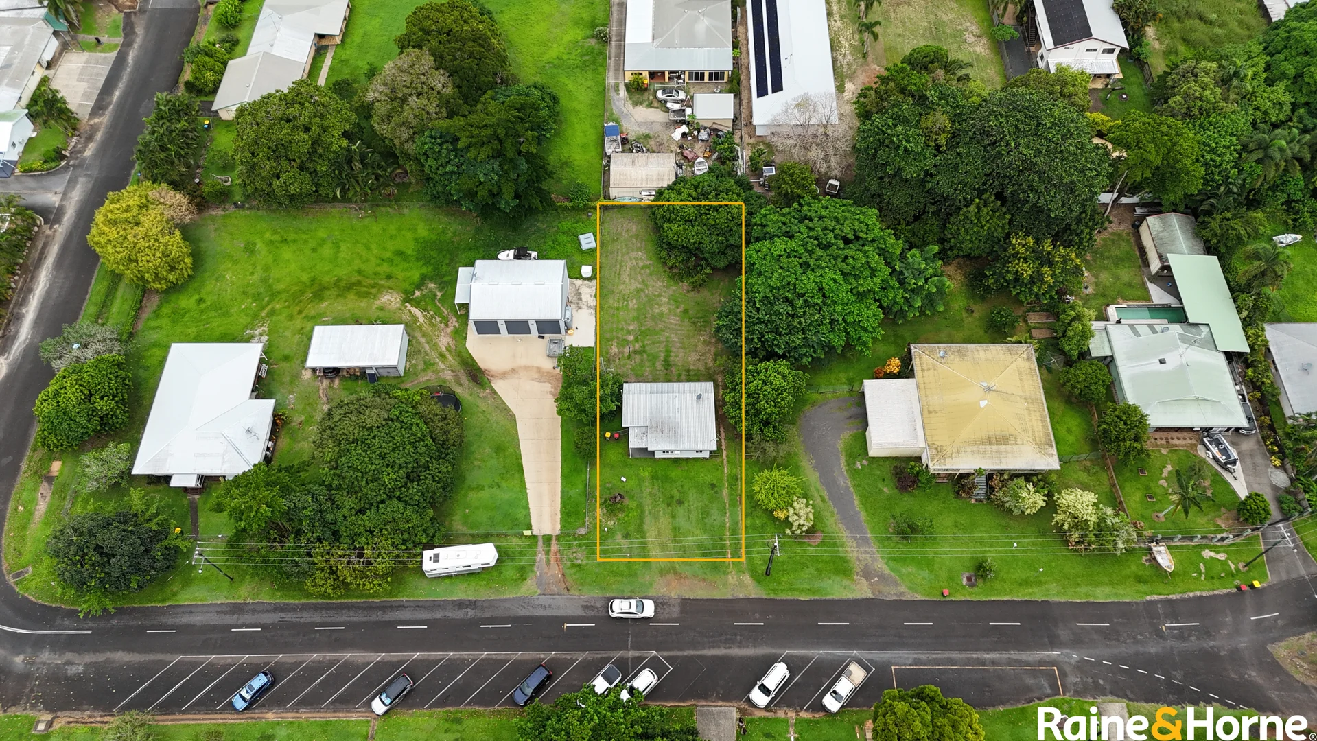 Additional image 2 of 8 Maud Street, Flying Fish Point QLD 4860