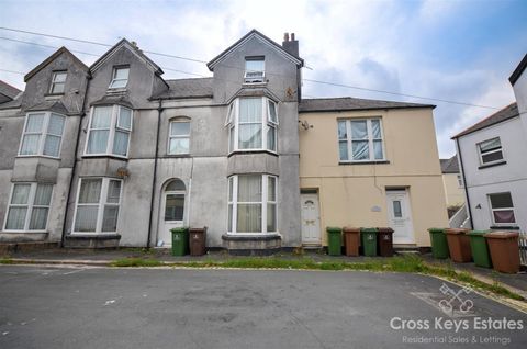 Headland Park, Greenbank PL4