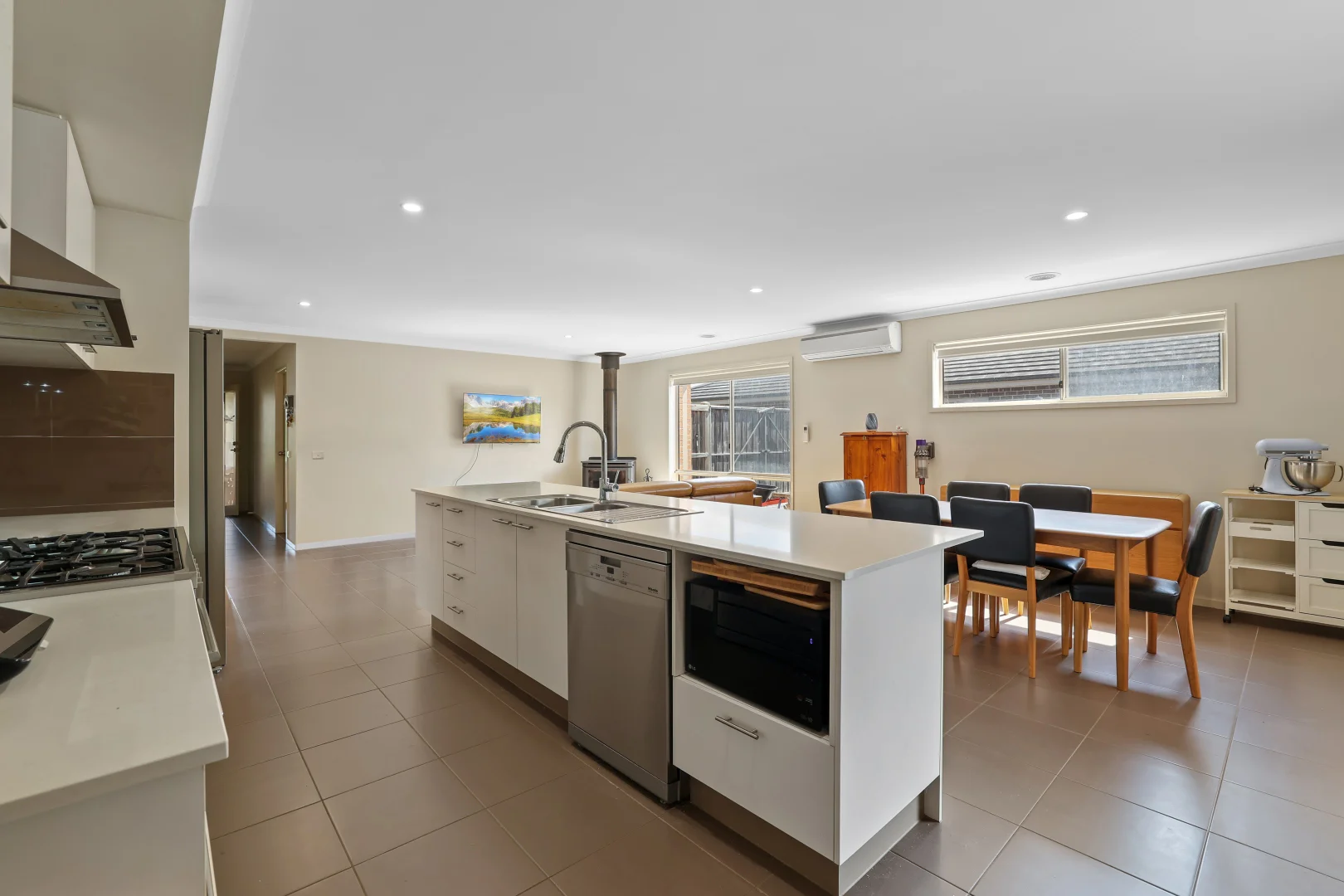 Additional image 27 of 10 Linnea Drive, Yarragon VIC 3823