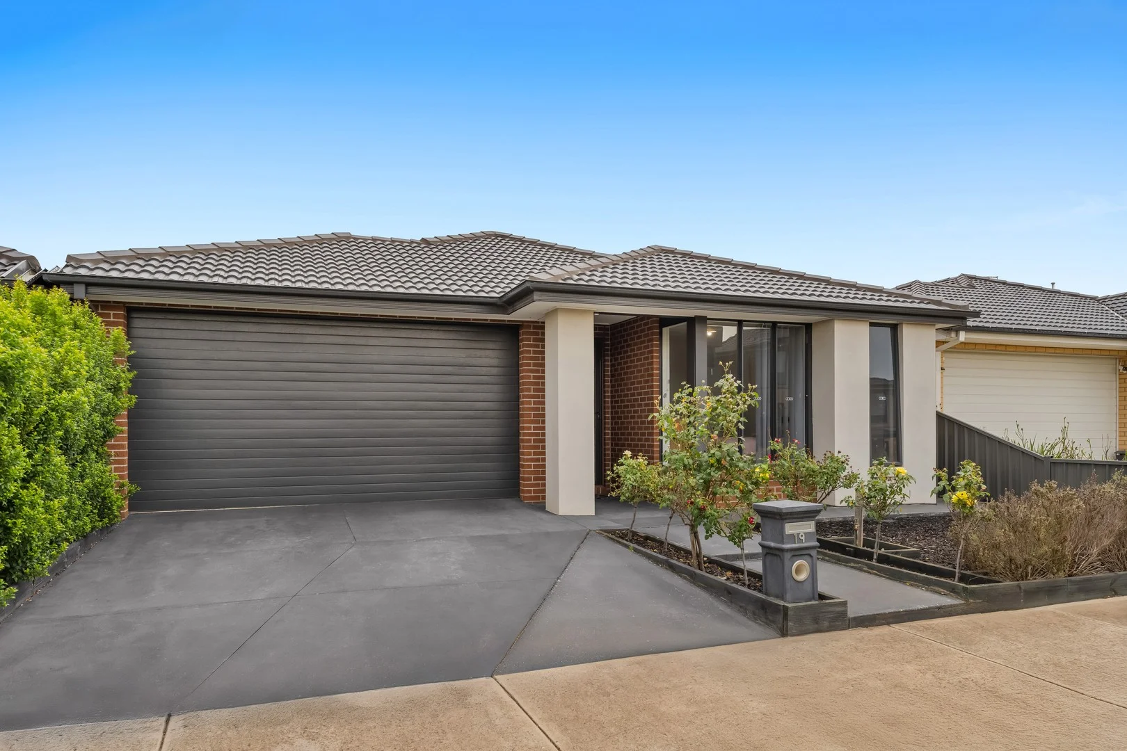19 Noble Road, Rockbank VIC 3335