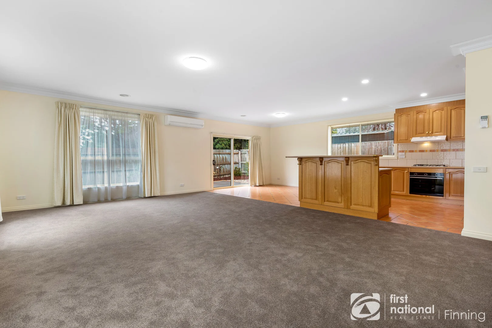 Additional image 3 of 2/6 Lawson Close, Cranbourne VIC 3977