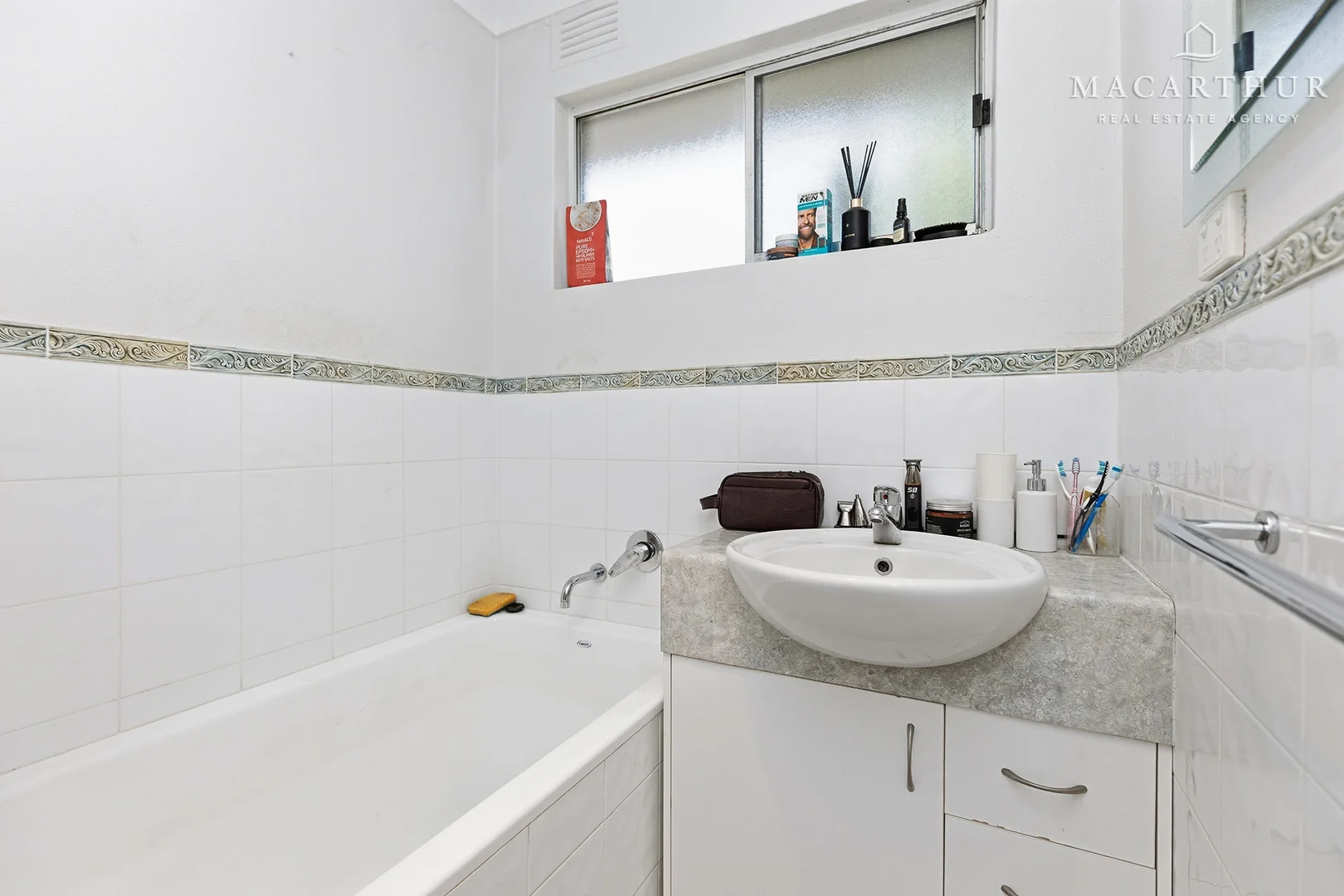 Additional image 11 of 16 Walana Crescent, Kooringal NSW 2650