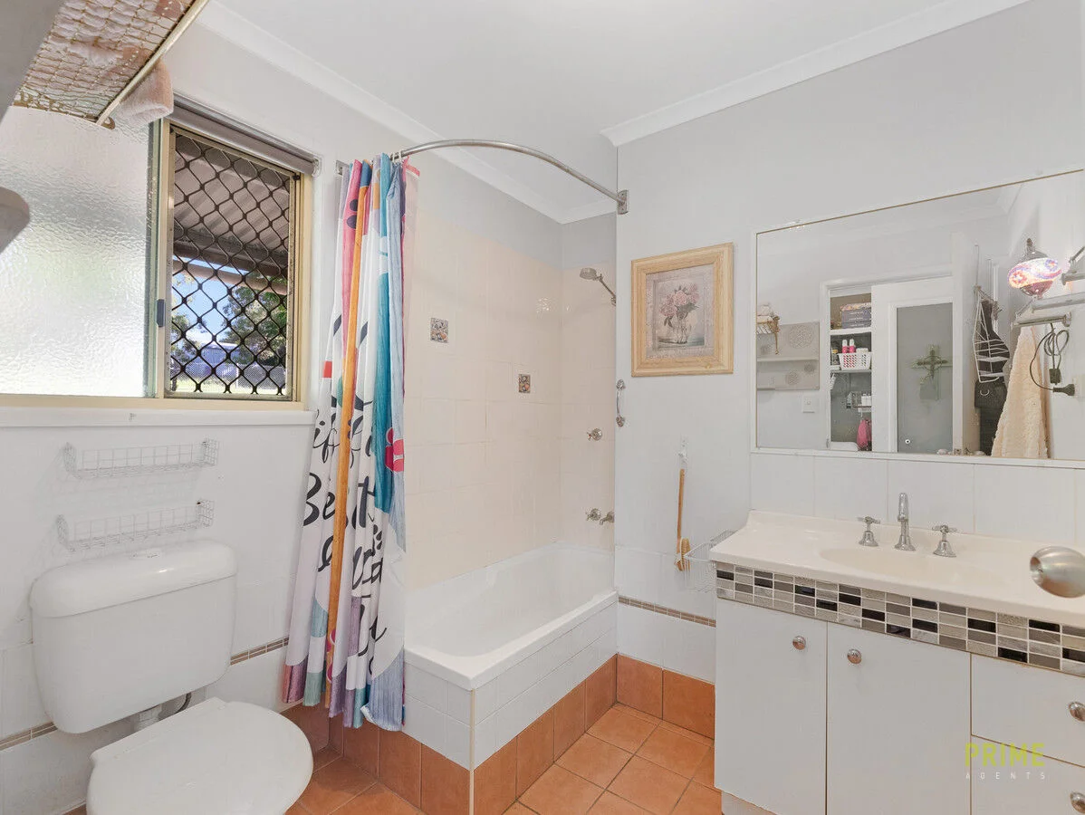 Additional image 15 of 10 Seaview Drive, Booral QLD 4655