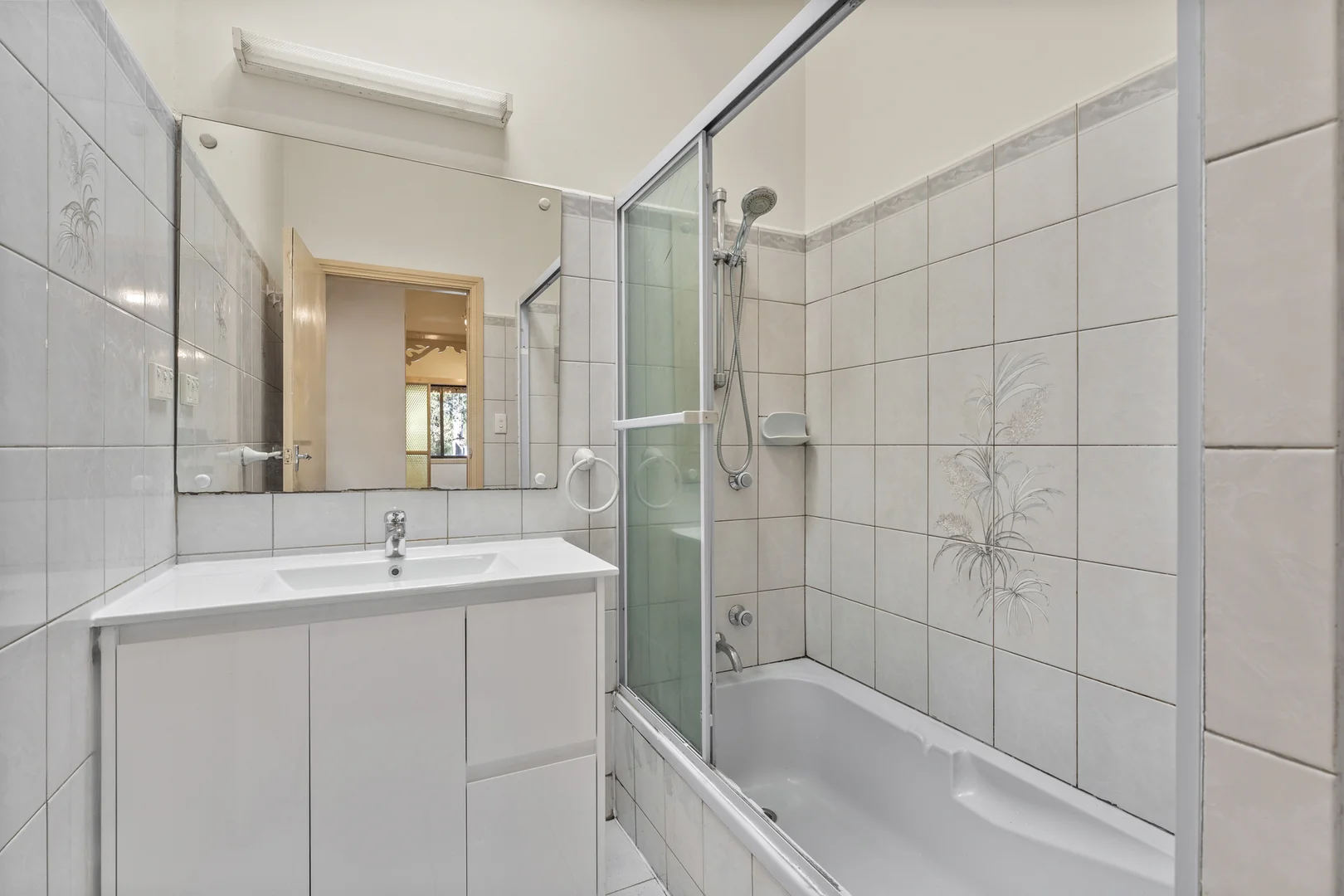 Additional image 17 of 561 Warrigal Road, Ashwood VIC 3147