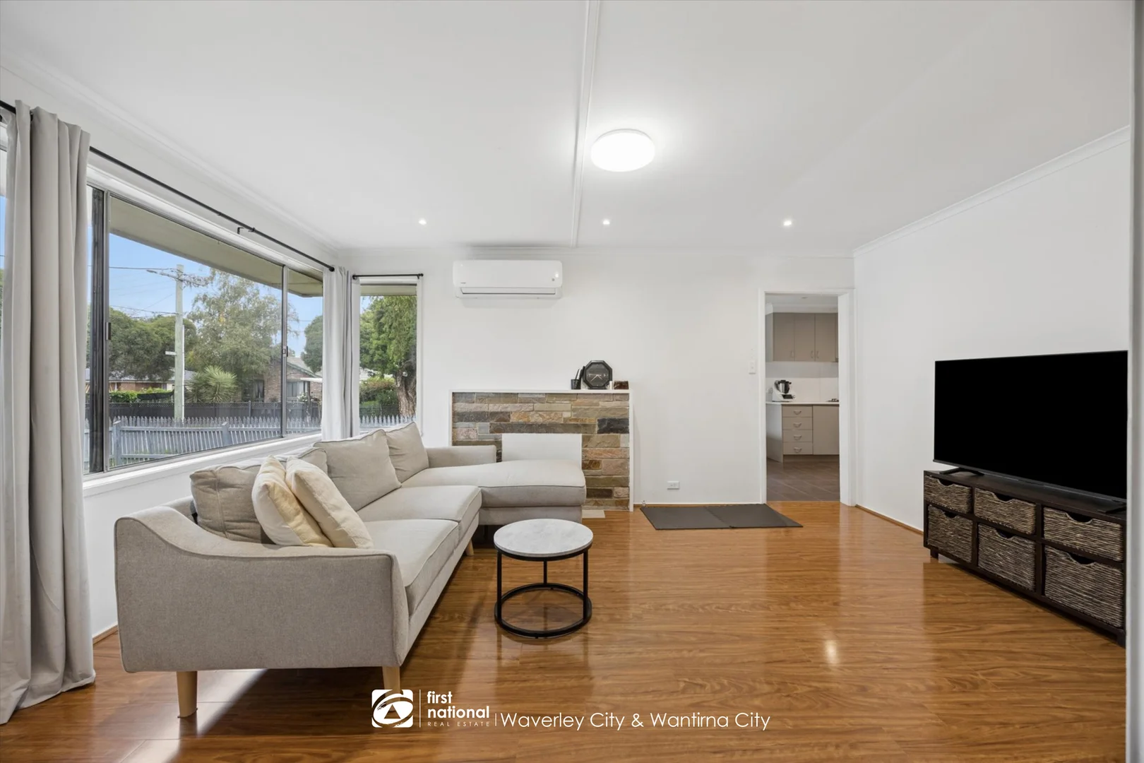 12 Della Street, Scoresby VIC 3179