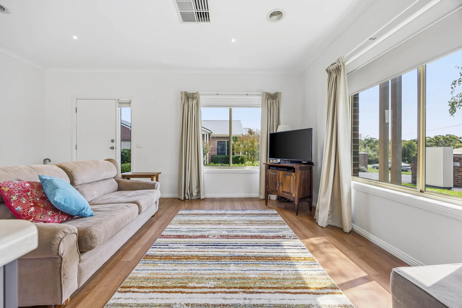 Additional image 9 of 1/25 Roch Court, Ballan VIC 3342