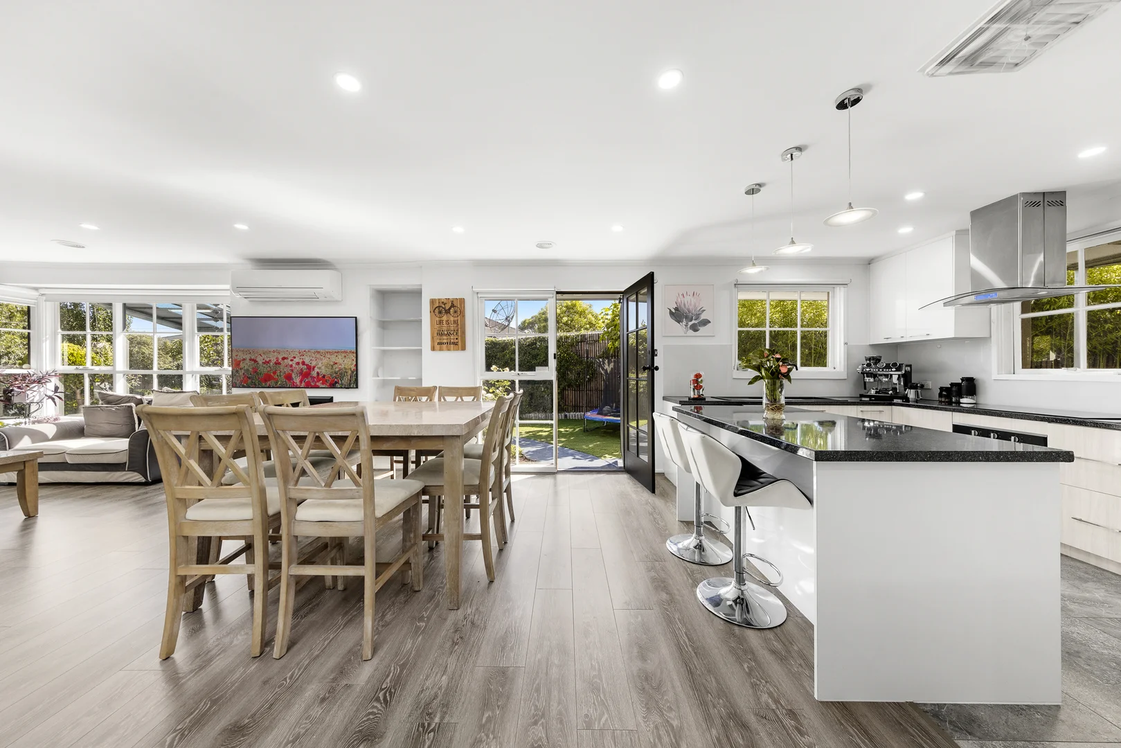 Additional image 5 of 3 Golden Court, Doncaster VIC 3108