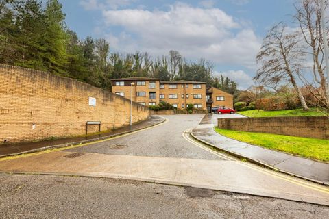 Oystermouth Court, Mumbles, Swansea SA3