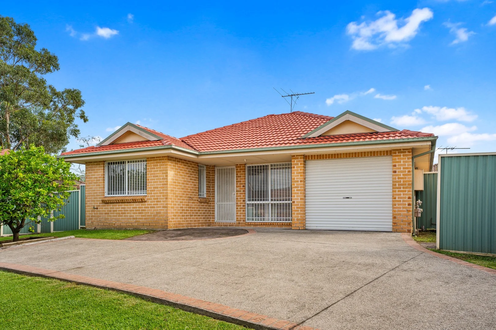 11 Raj Place, Mount Druitt NSW 2770