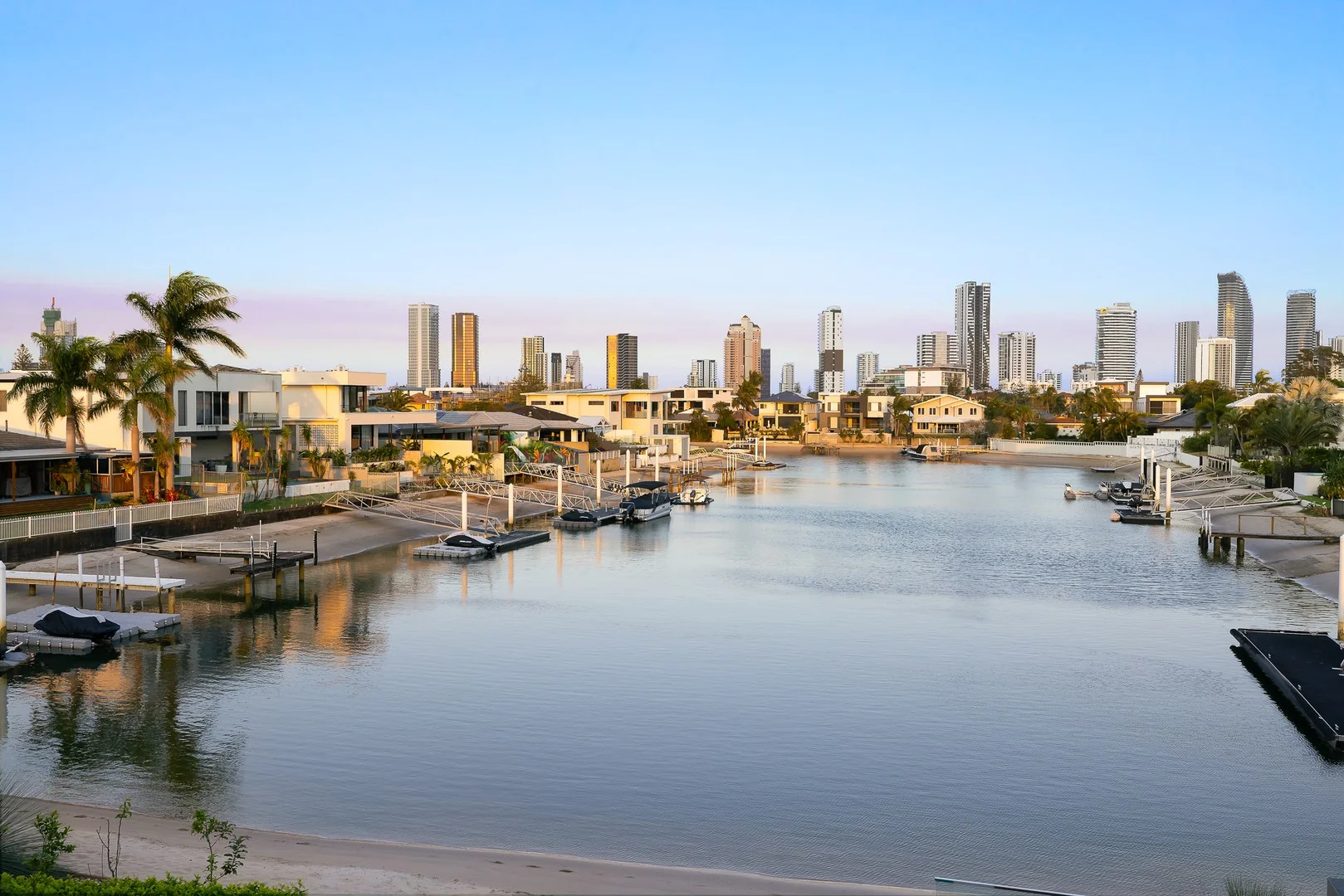 86 Rio Vista Boulevard, Broadbeach Waters QLD 4218