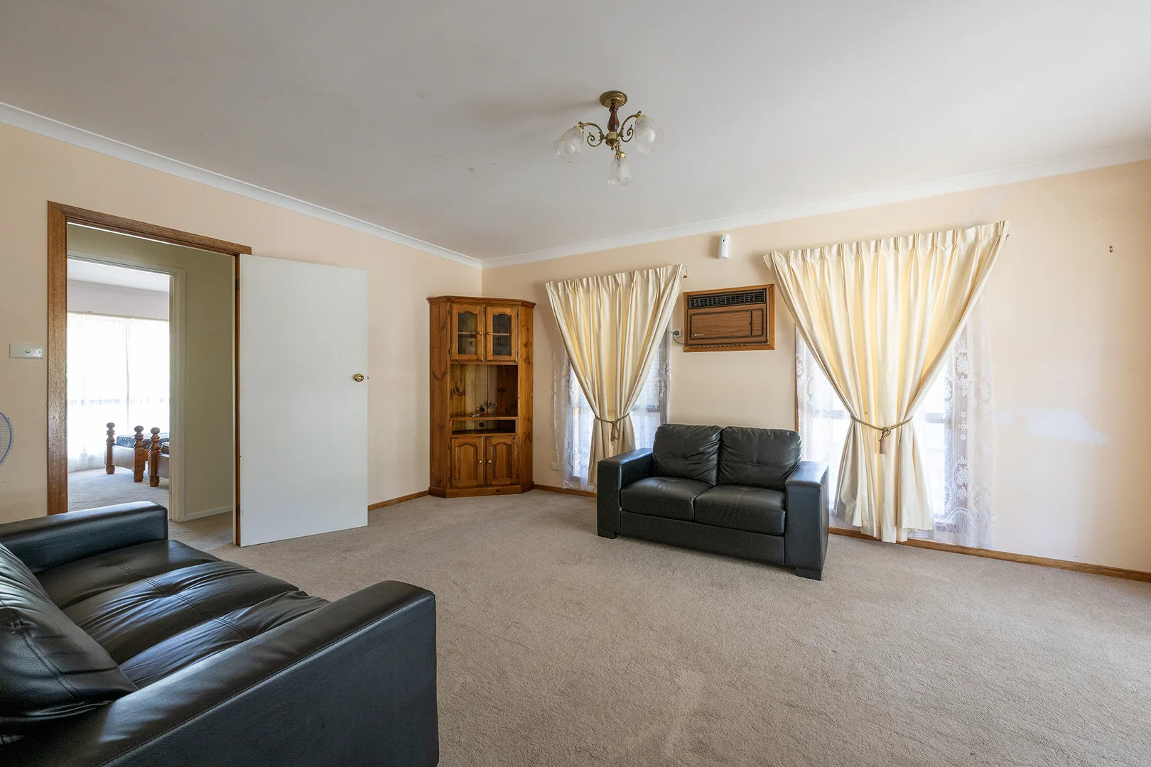 Additional image 3 of 19 Clarence Street, Nhill VIC 3418