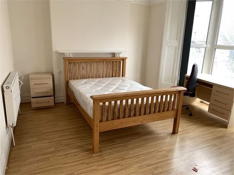 Hawthorne Avenue, Uplands, Swansea, Glanmorgan. SA2