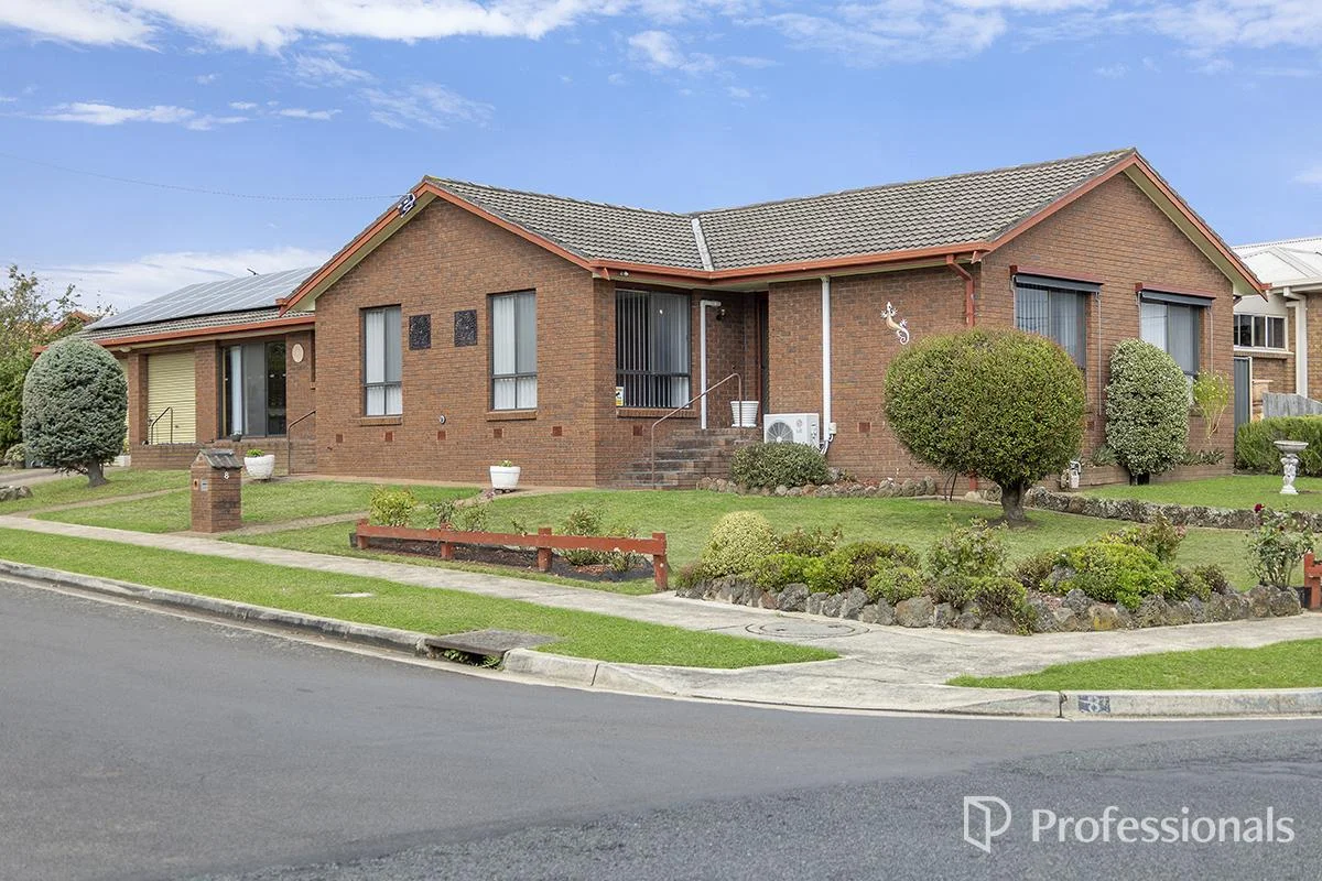 8 Shilcock Street, Hamilton VIC 3300