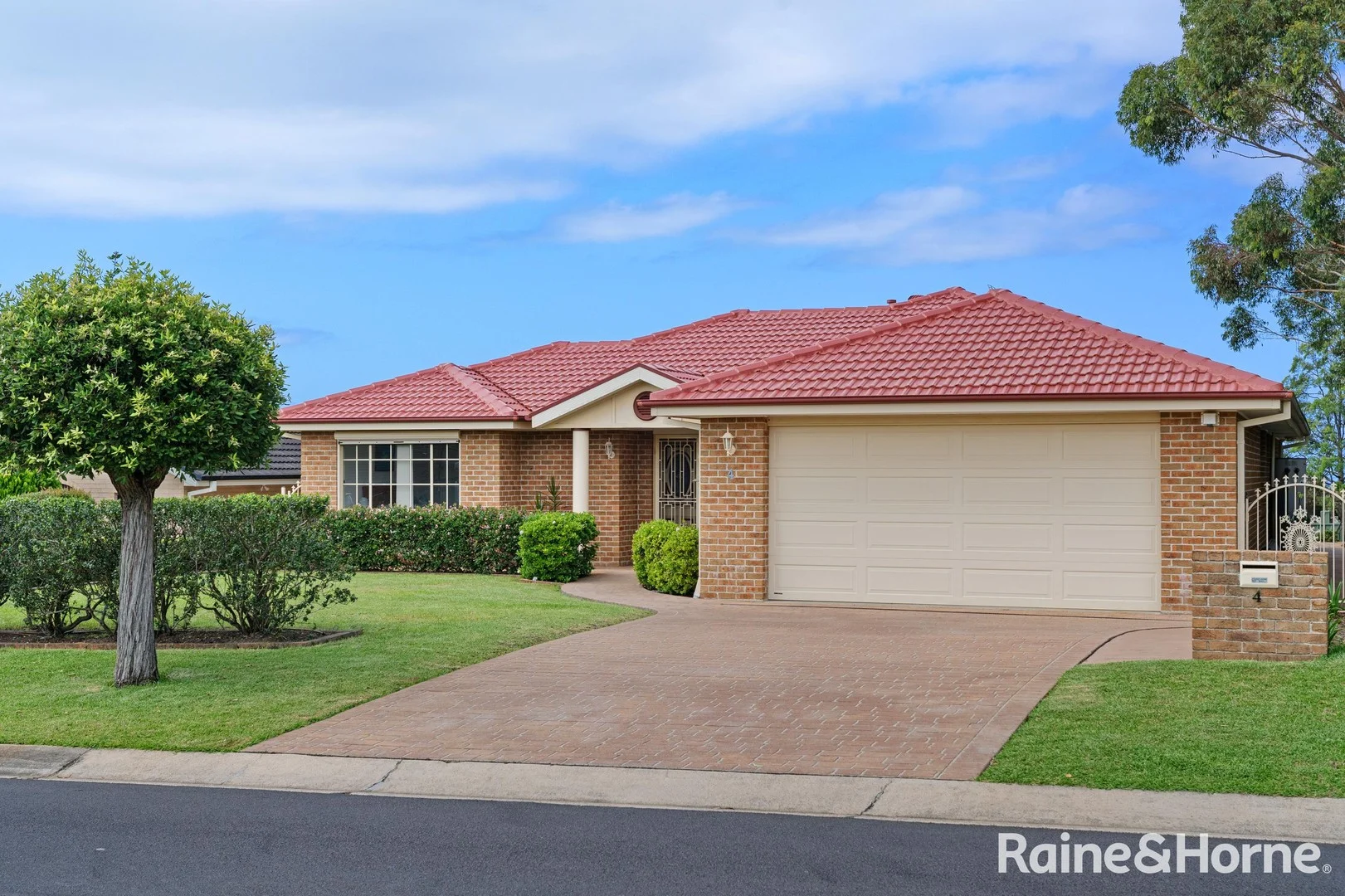4 Tulip Oak Drive, Ulladulla NSW 2539