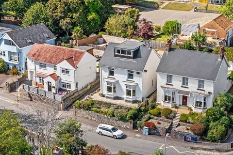 Slade Road, Newton, Swansea SA3