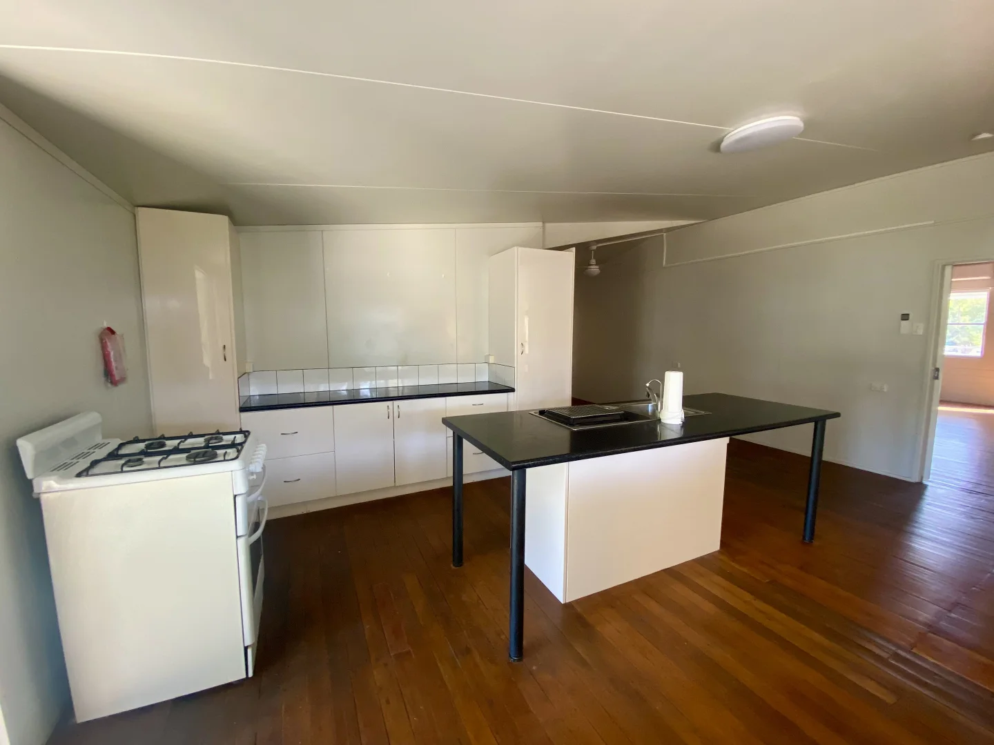 Additional image 9 of 32 Vindex Street, Winton QLD 4735