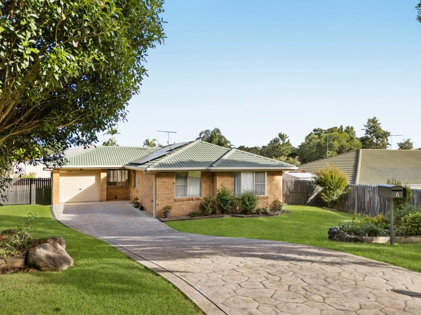 6 Pearse Drive, Brassall QLD 4305
