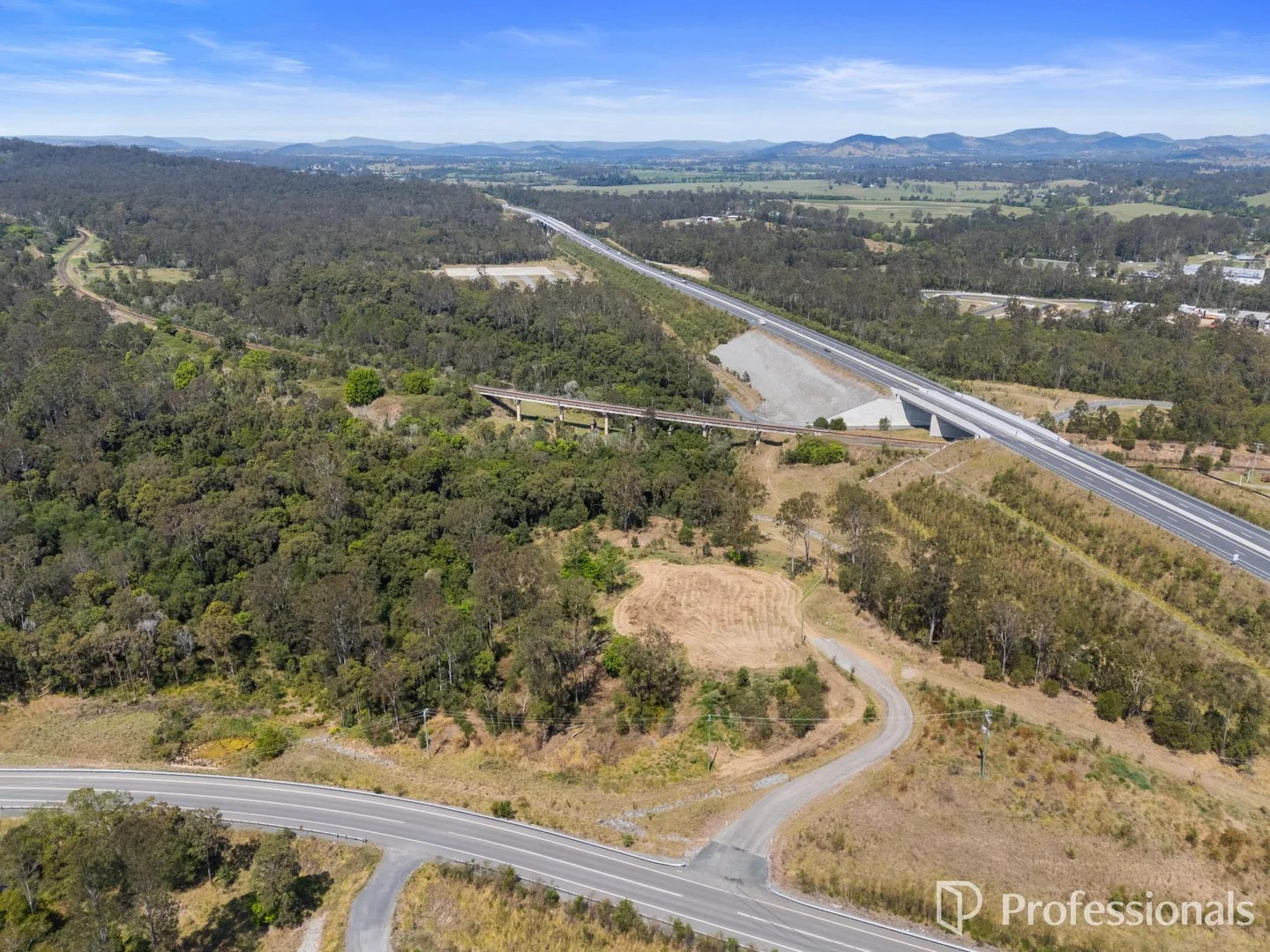 346 Noosa Road, Mothar Mountain QLD 4570