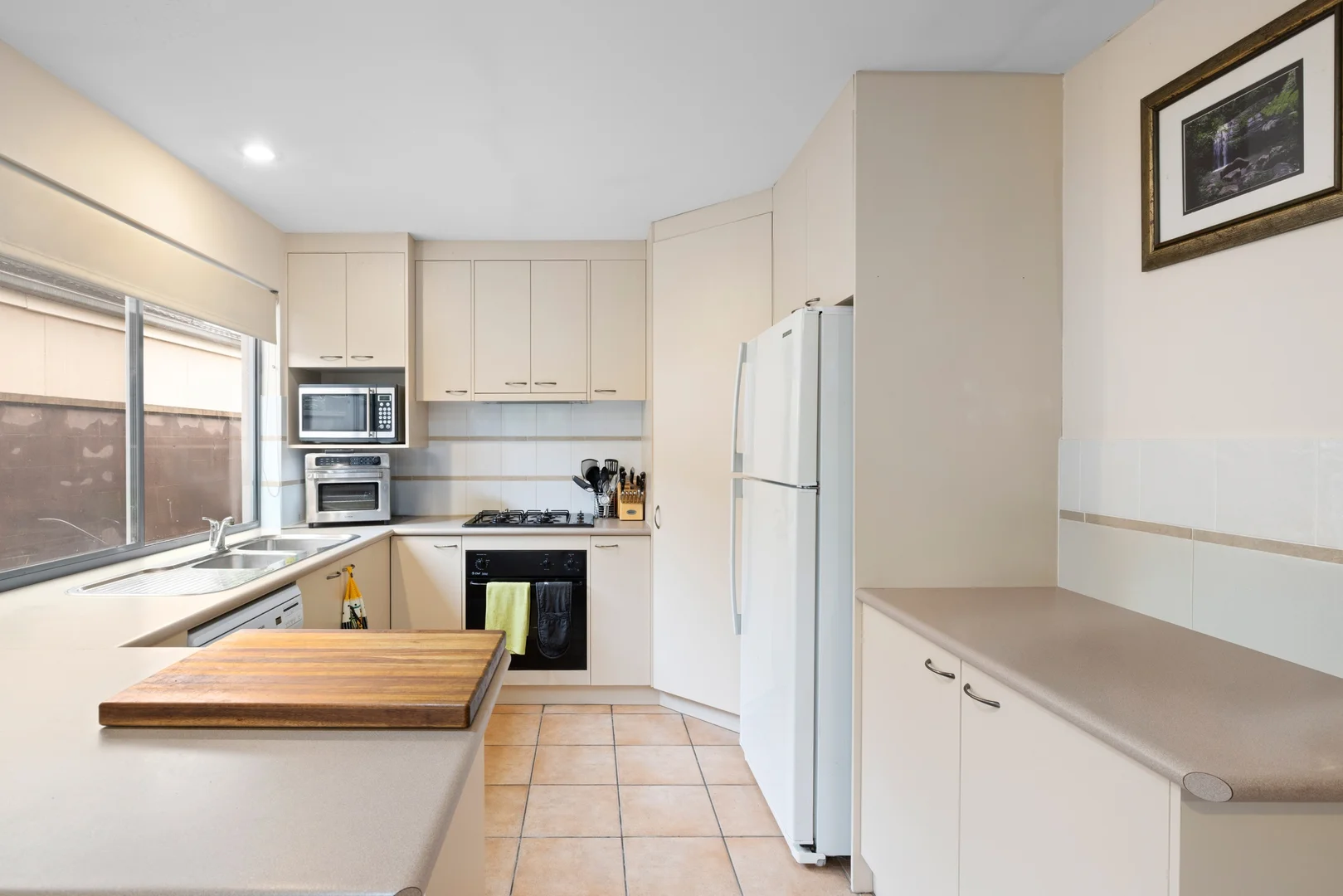 Additional image 24 of 1 and 1A Barilla Court, Thurgoona NSW 2640