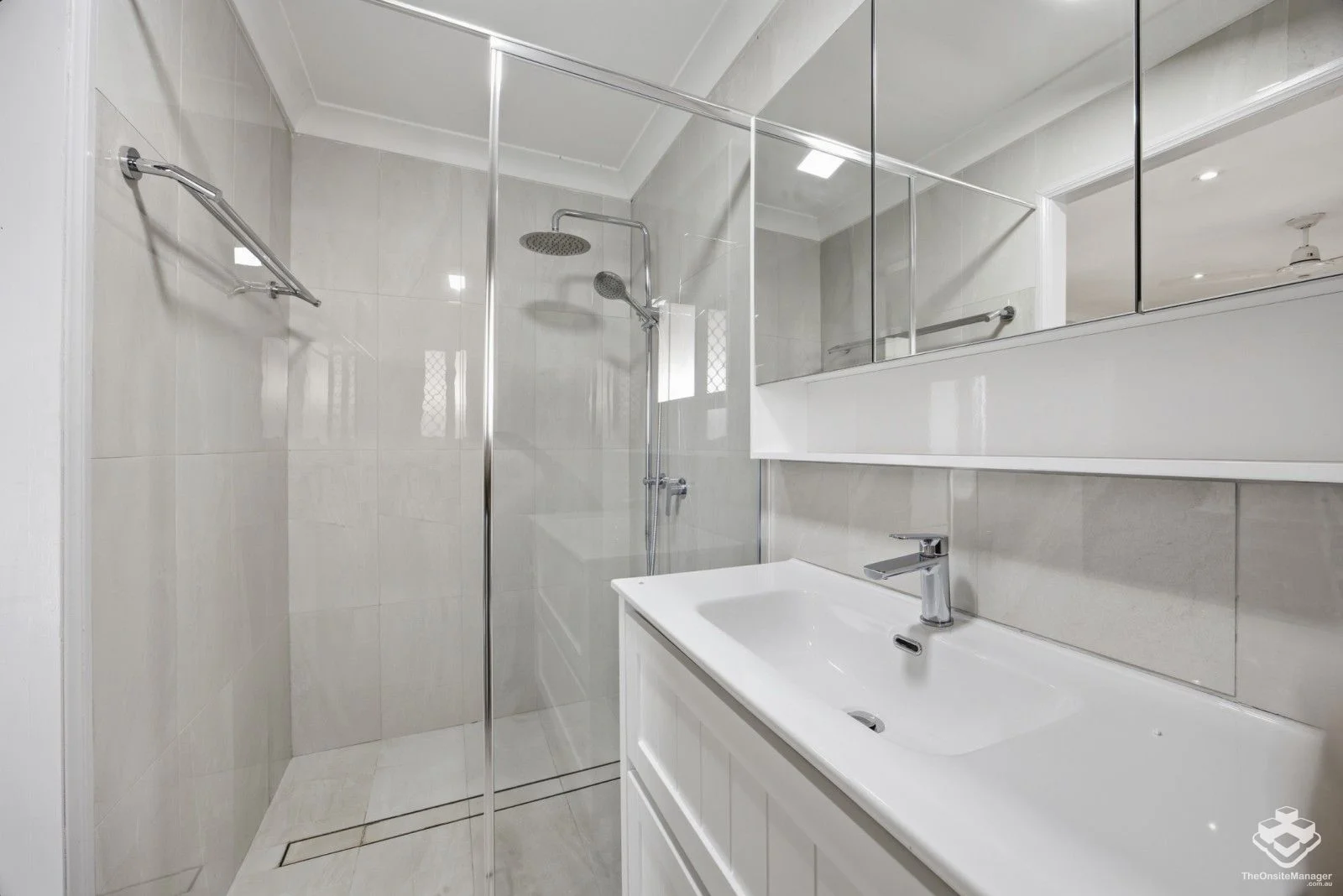 Additional image 7 of ID:21171922/2-4 Langport Parade, Mudgeeraba QLD 4213