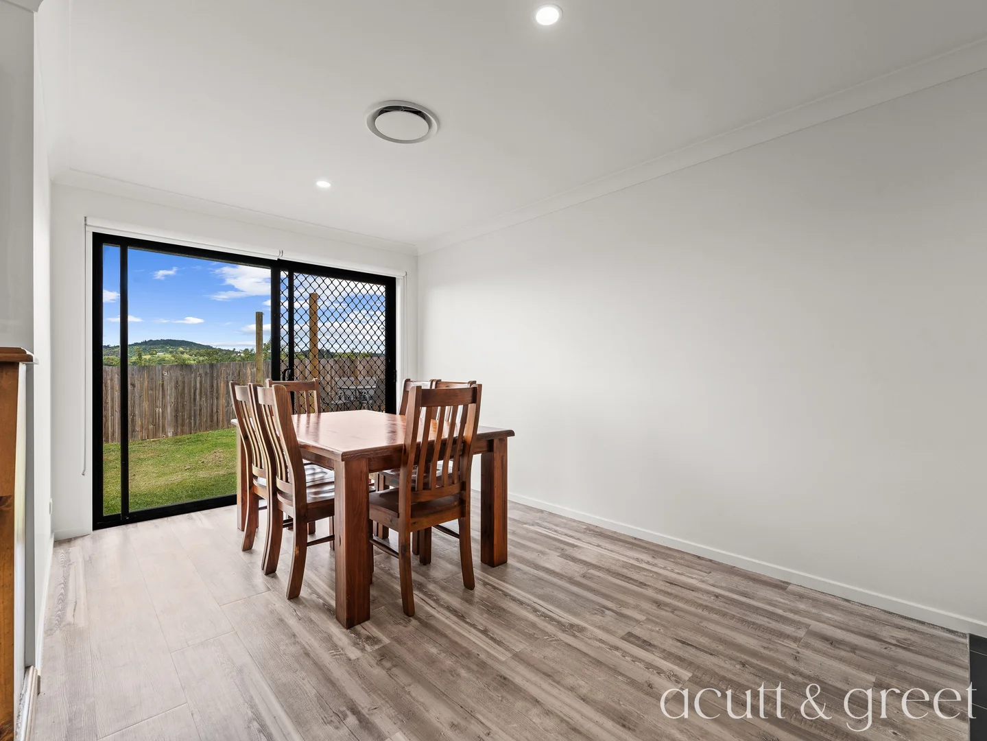 Additional image 8 of 45 Peregrine Drive, Lowood QLD 4311