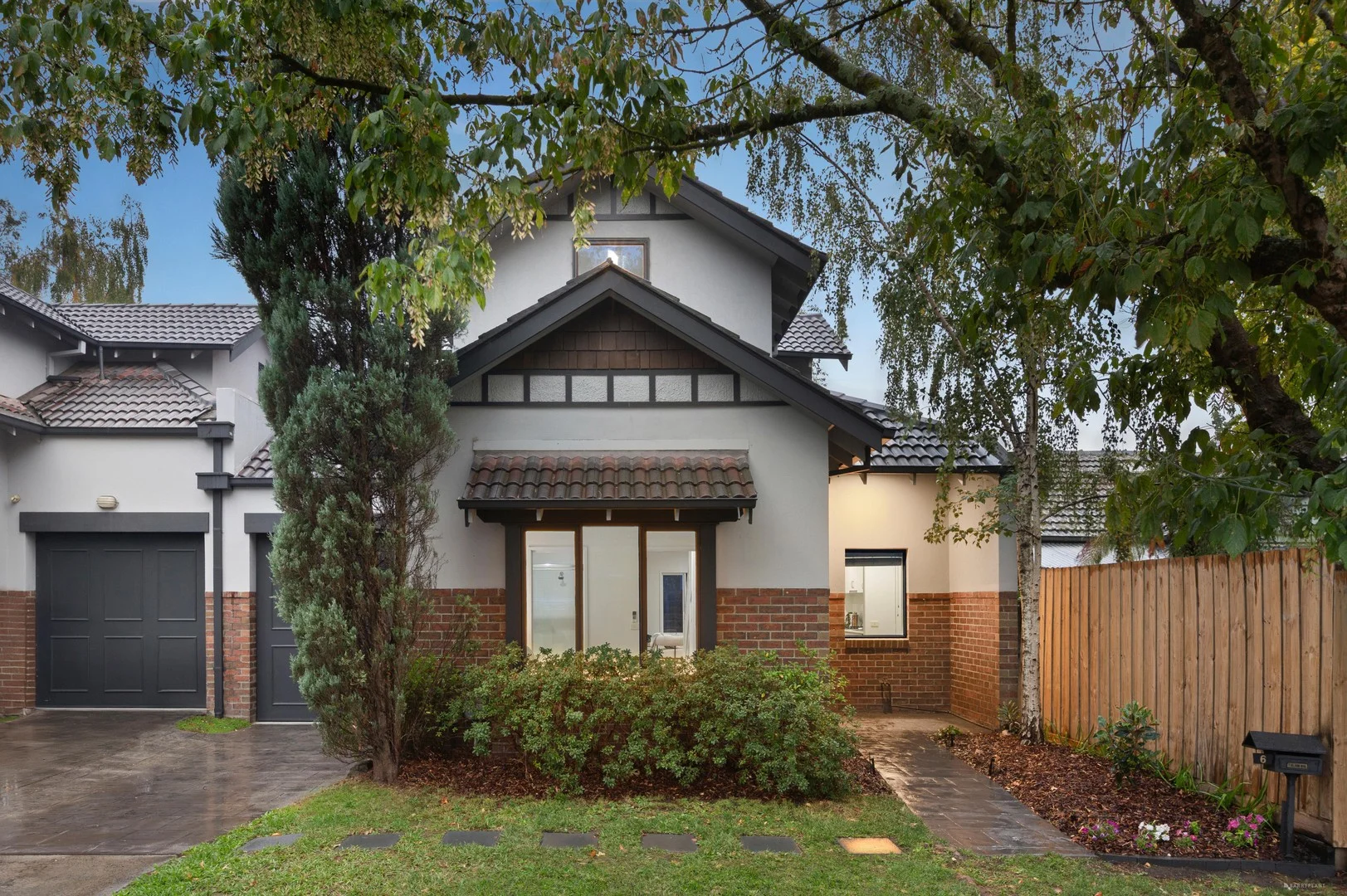 6 Delhi Street, Mitcham VIC 3132