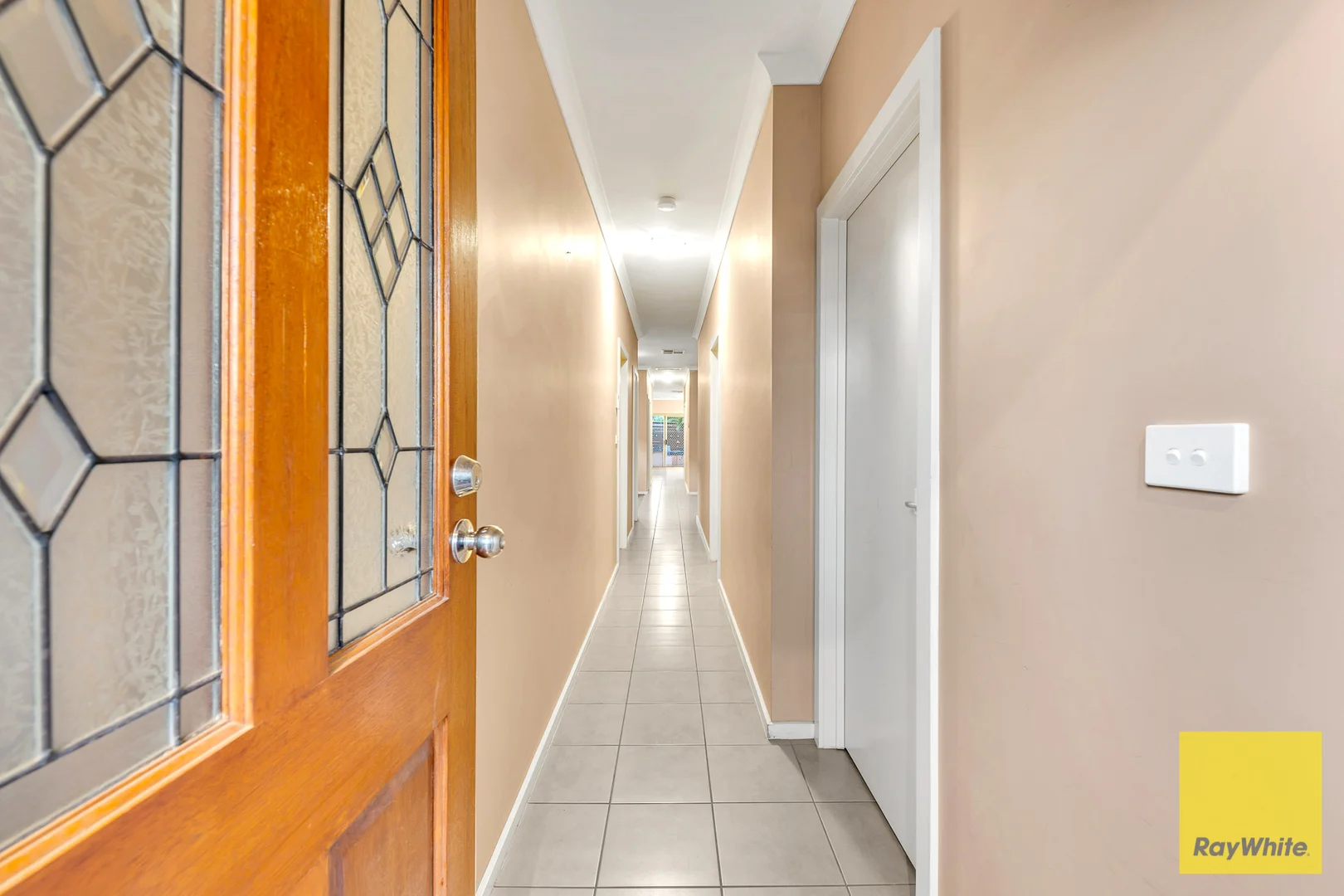 Additional image 3 of 2/40 Bridlepath Drive, Truganina VIC 3029