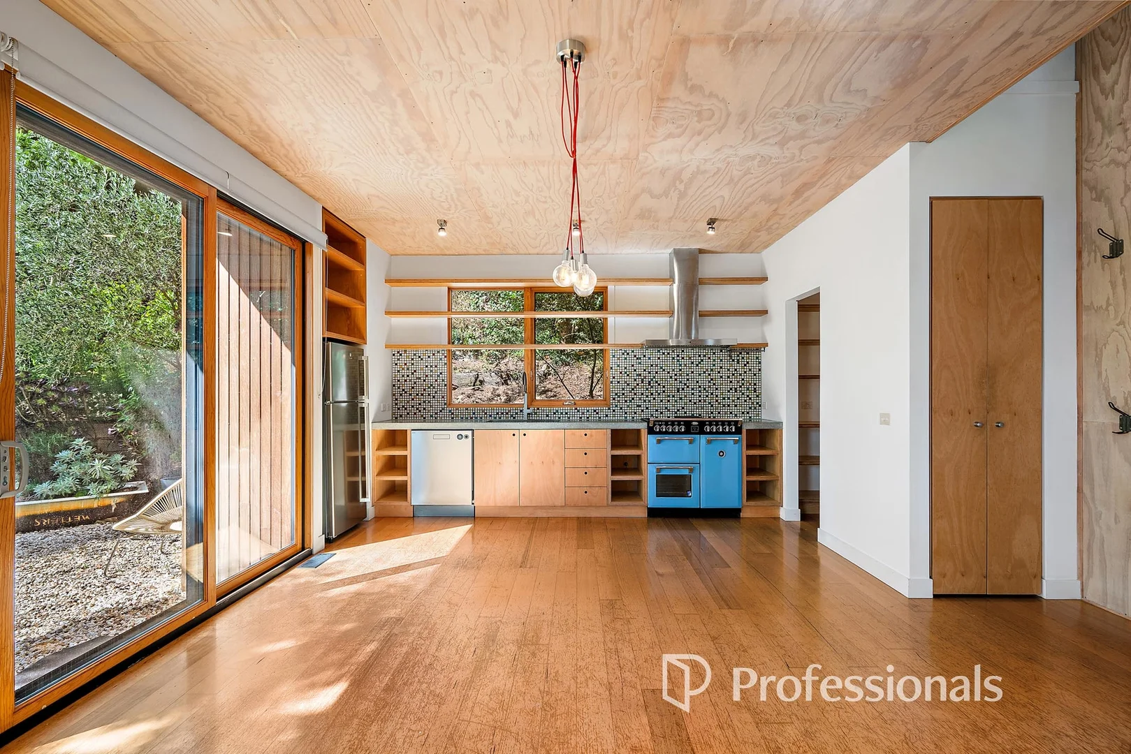 Additional image 4 of 18 Johns Crescent, Mount Evelyn VIC 3796