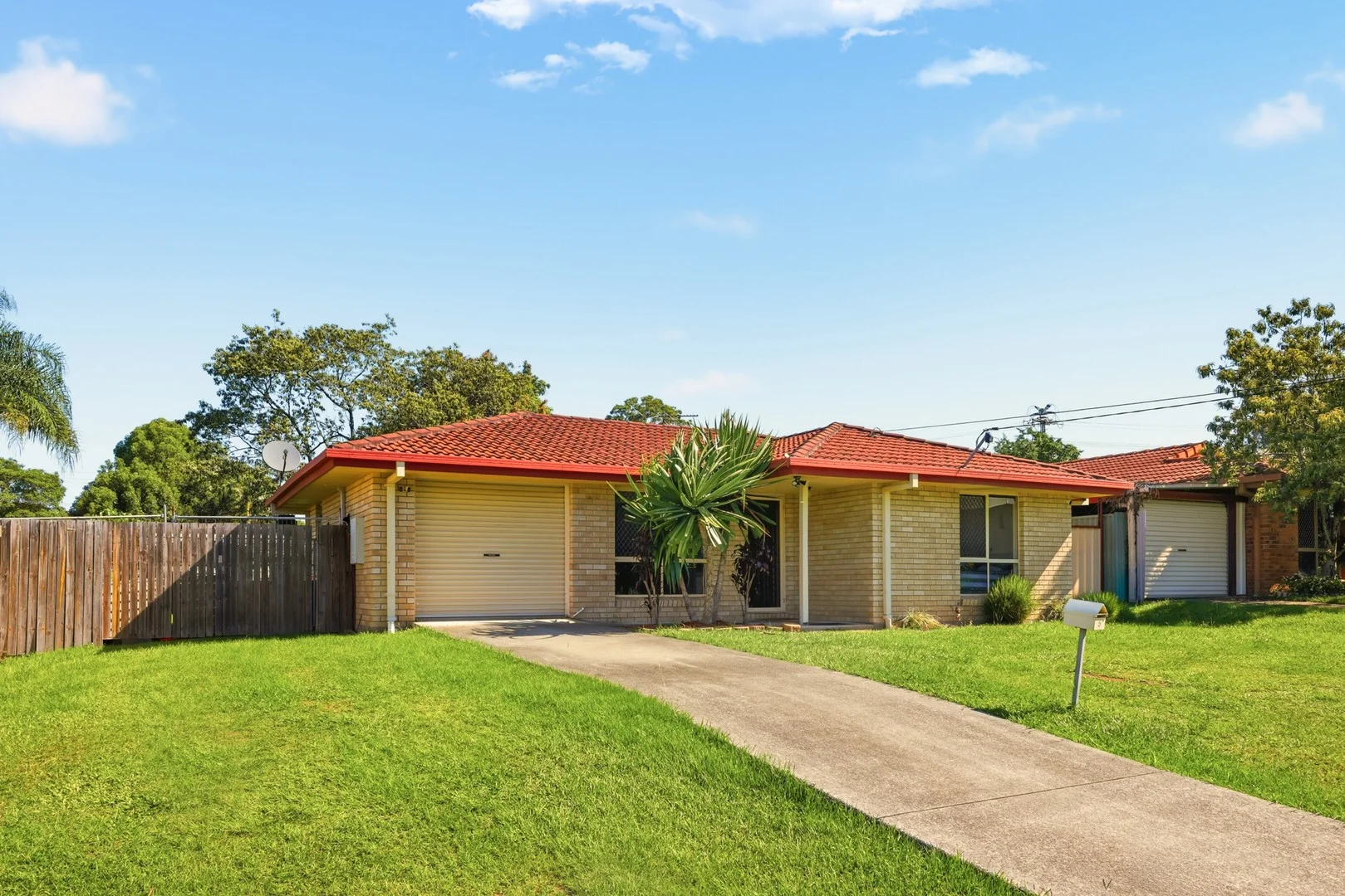 5 Ryan Street, Loganlea QLD 4131