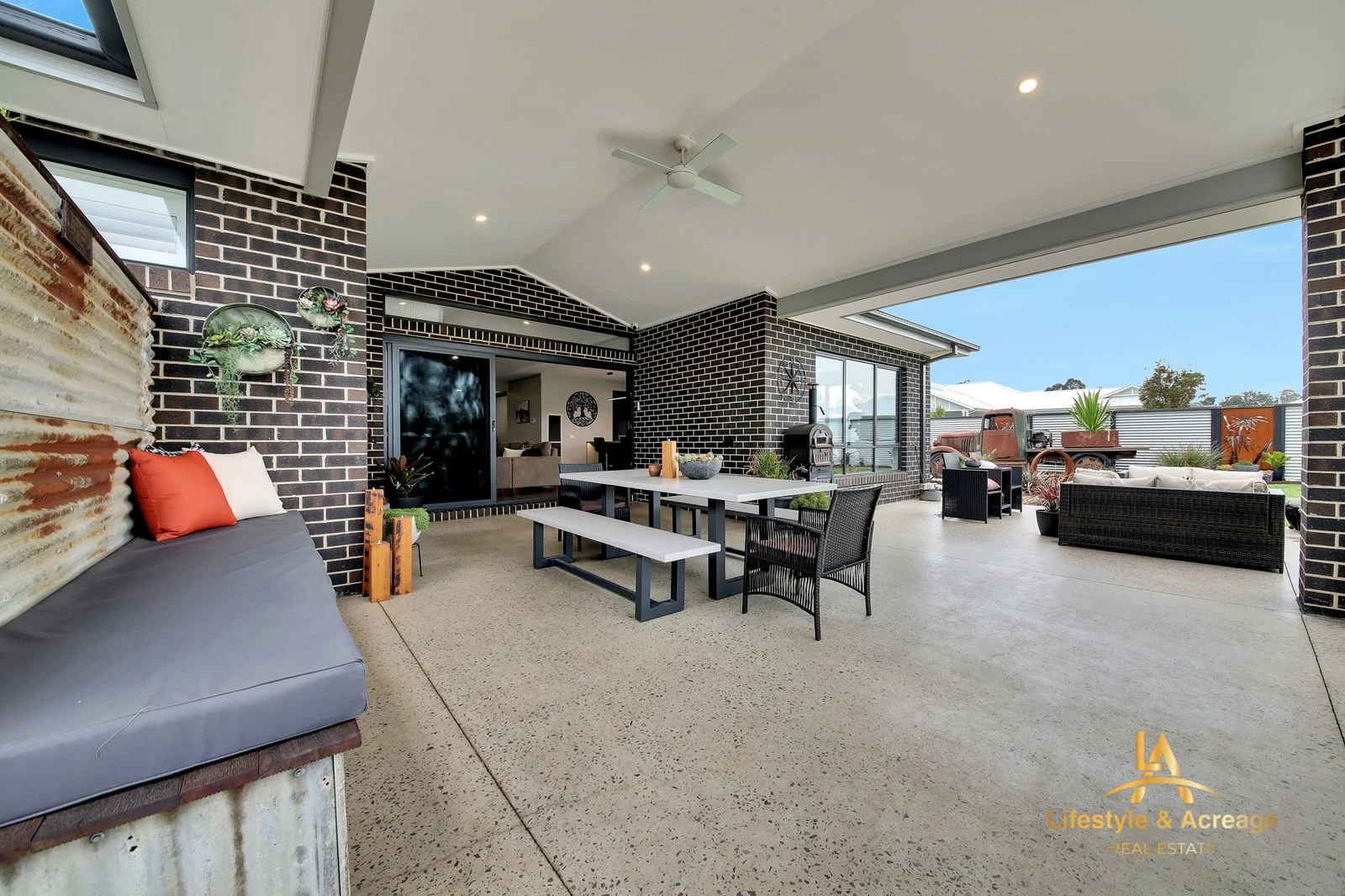 Additional image 25 of 30 OAKMONT DRIVE, Drouin VIC 3818