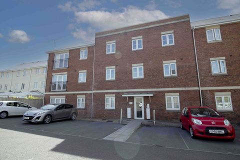Clayton Drive, Swansea, City &amp; County Of Swansea SA4