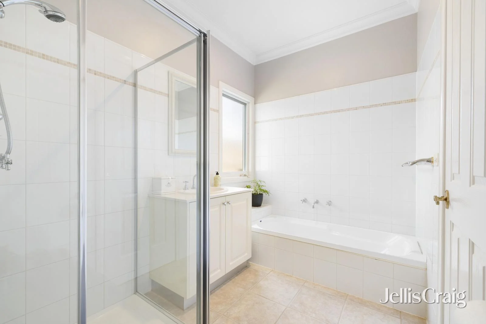 Additional image 10 of 2/8 Fir Street, Blackburn VIC 3130