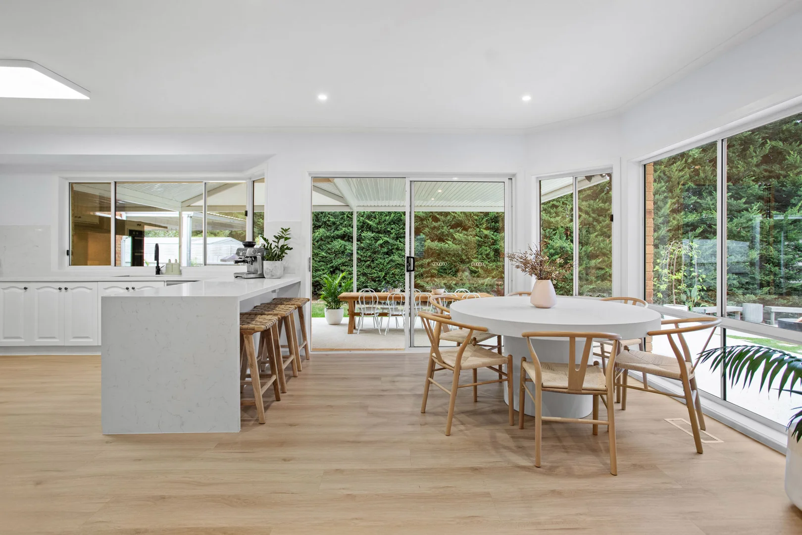 Additional image 5 of 102 Woodside Avenue, Frankston South VIC 3199