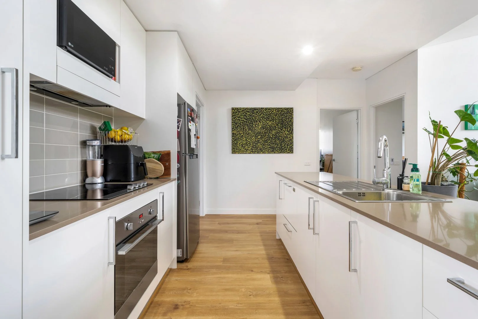 71/116 Easty Street, Phillip ACT 2606 photo 4