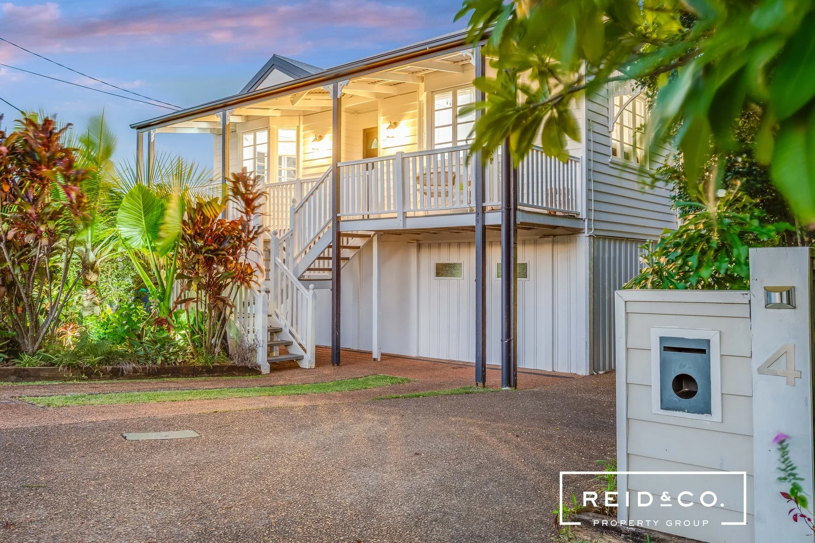 4 Alexander Street, Scarborough QLD 4020