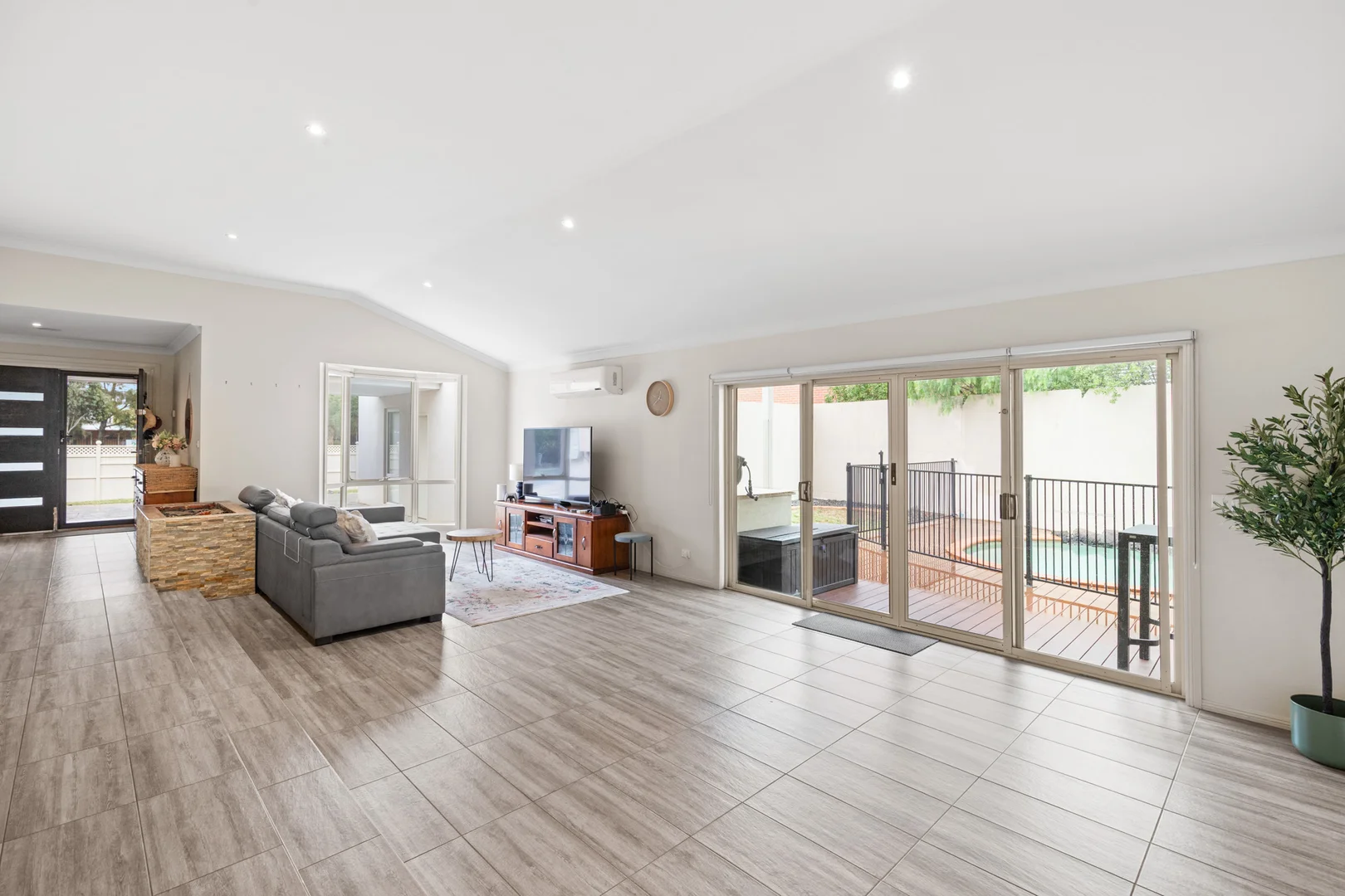 Additional image 2 of 74 Walls Road, Werribee VIC 3030