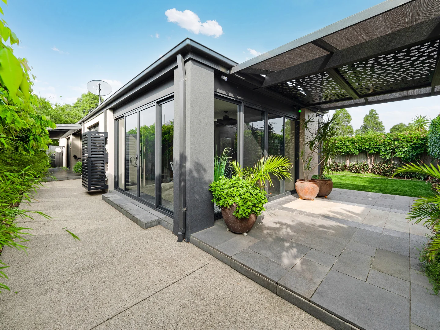 Additional image 24 of 4 Mountainview Boulevard, Cranbourne North VIC 3977