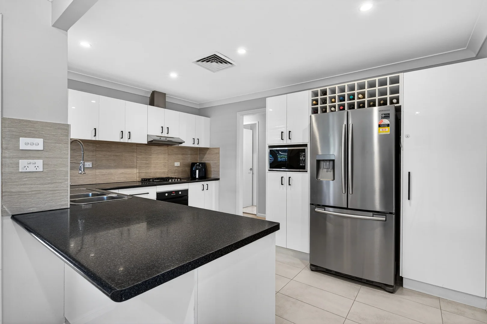 Additional image 8 of 5 De Lange Place, Oakhurst NSW 2761