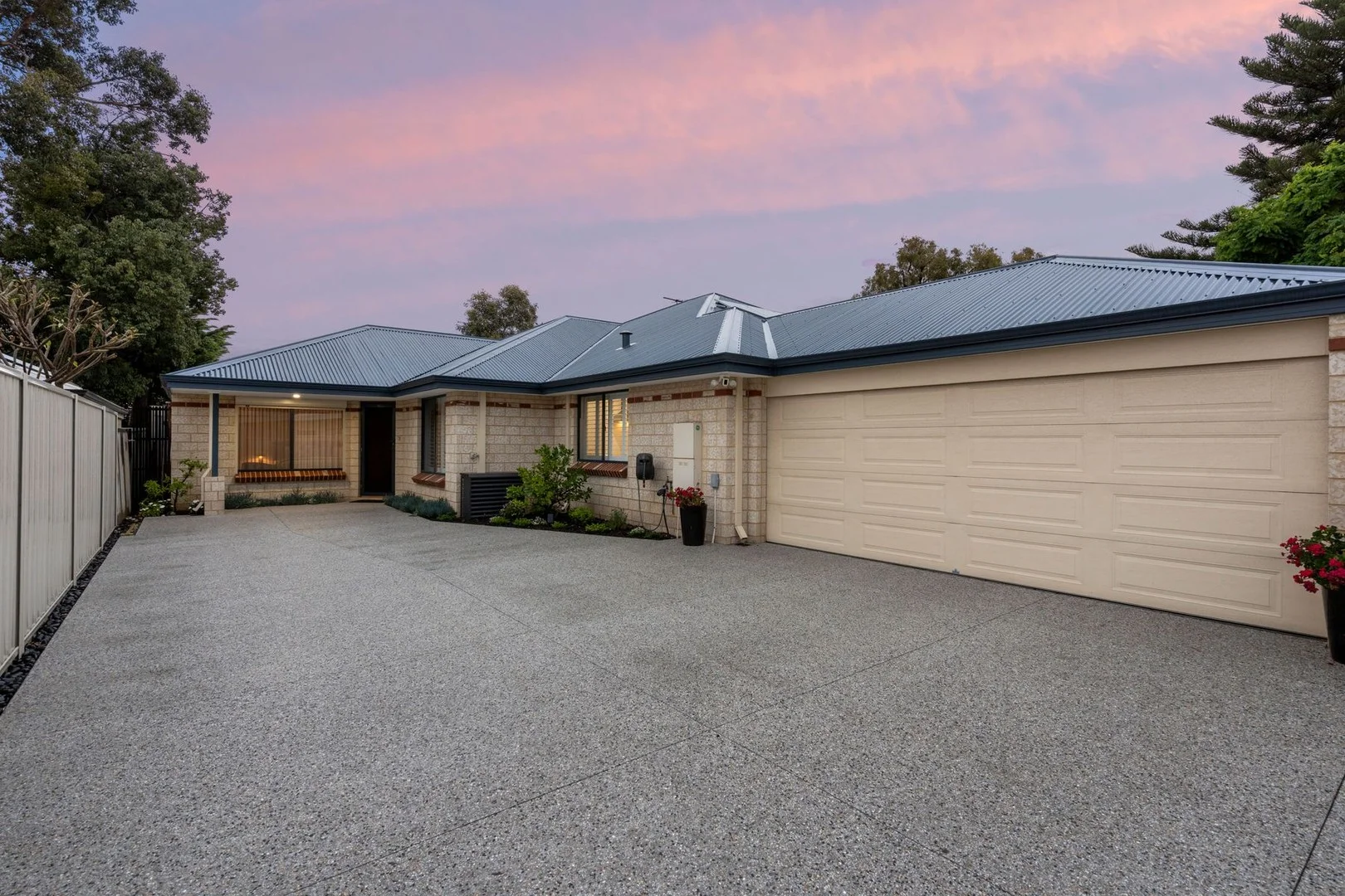 14B Young Street, Melville WA 6156