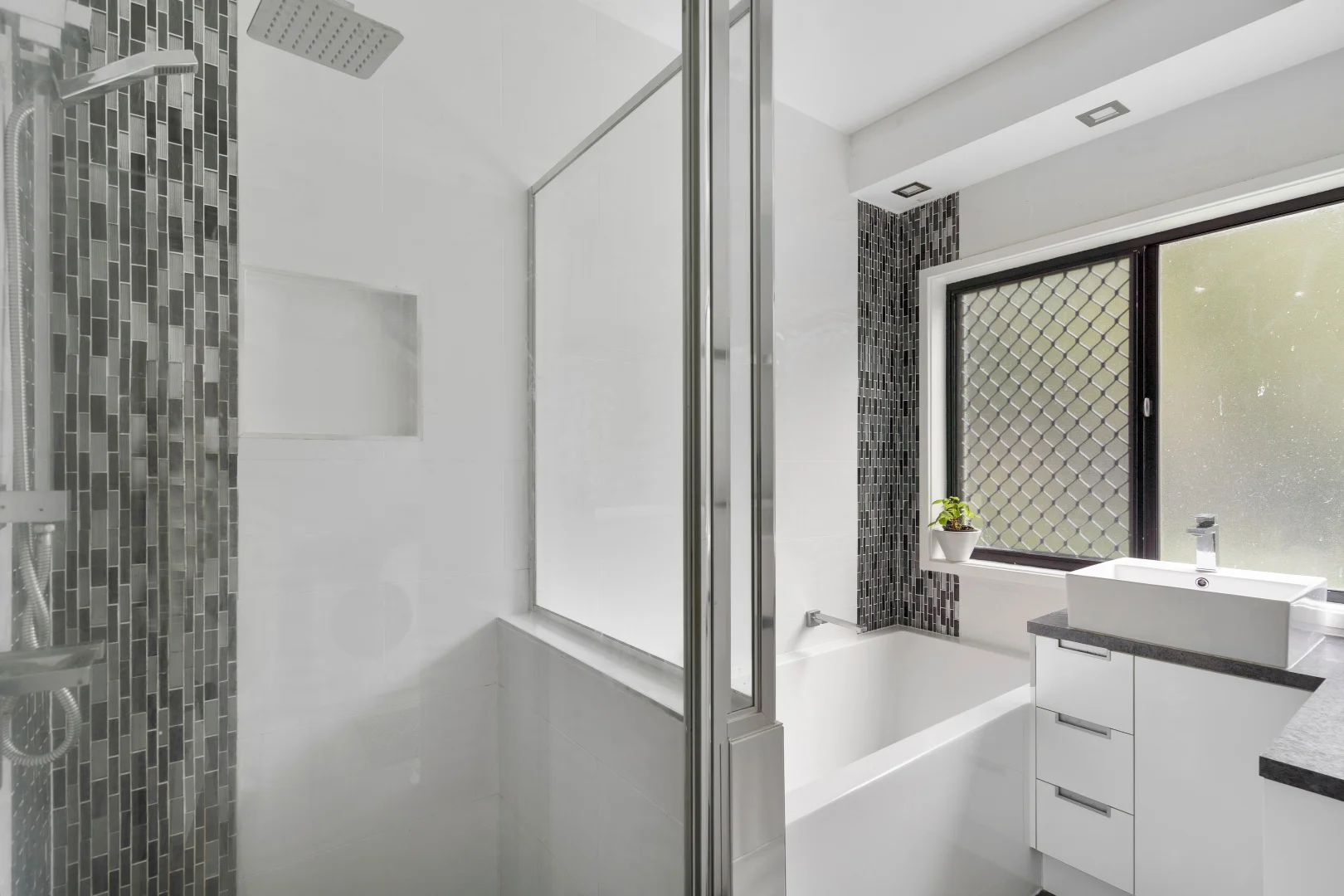 Additional image 17 of 16 Magenta Crescent, Narangba QLD 4504