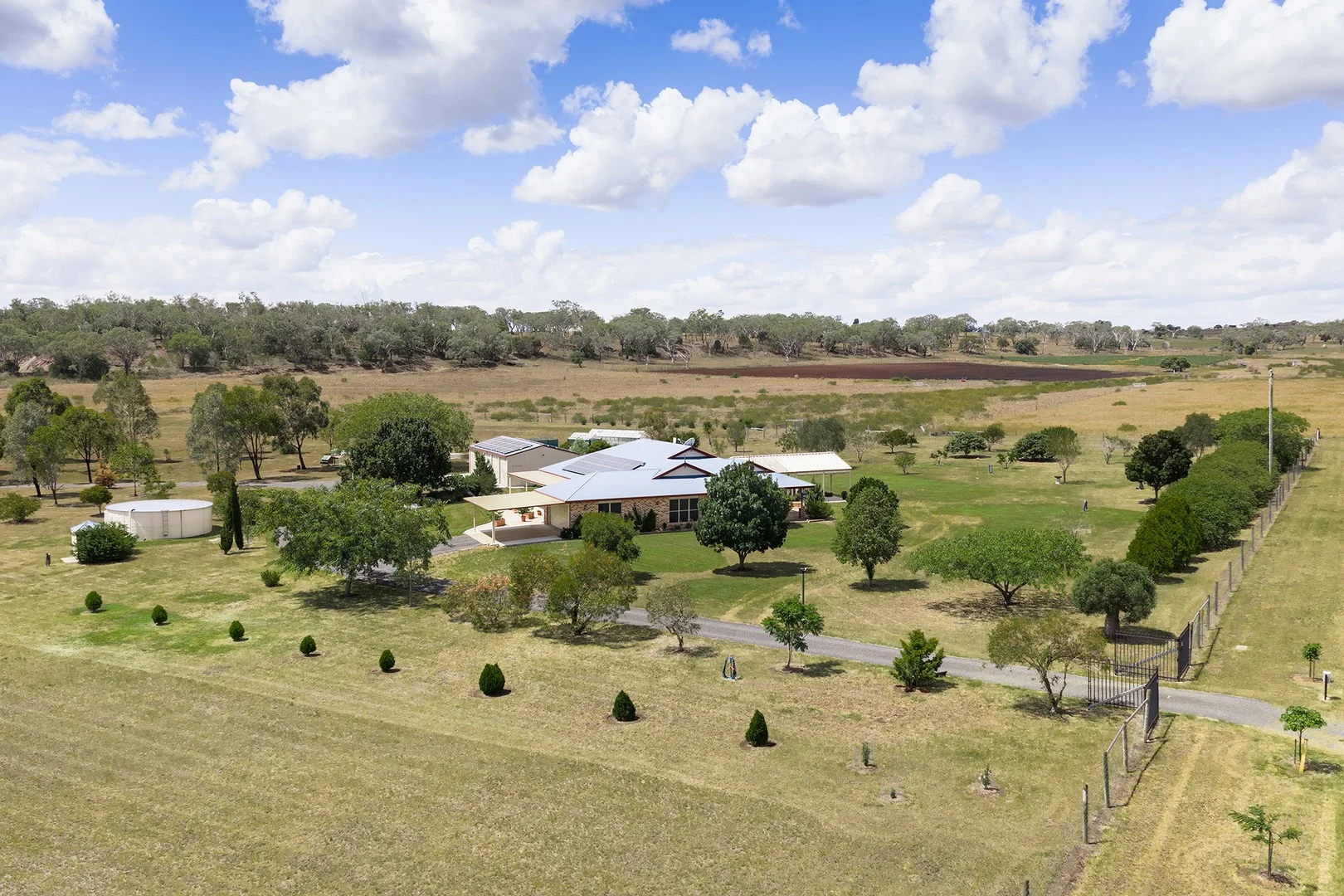 'Serenity' 19 Jacob Lane, Linthorpe QLD 4356