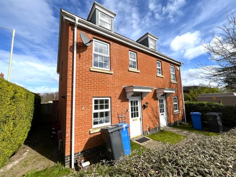 Bishy Barnebee Way, Norwich NR5