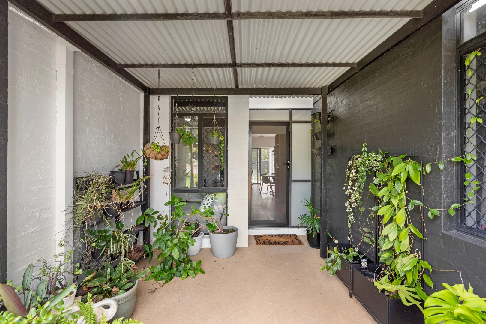 Additional image 3 of 16 Magenta Crescent, Narangba QLD 4504