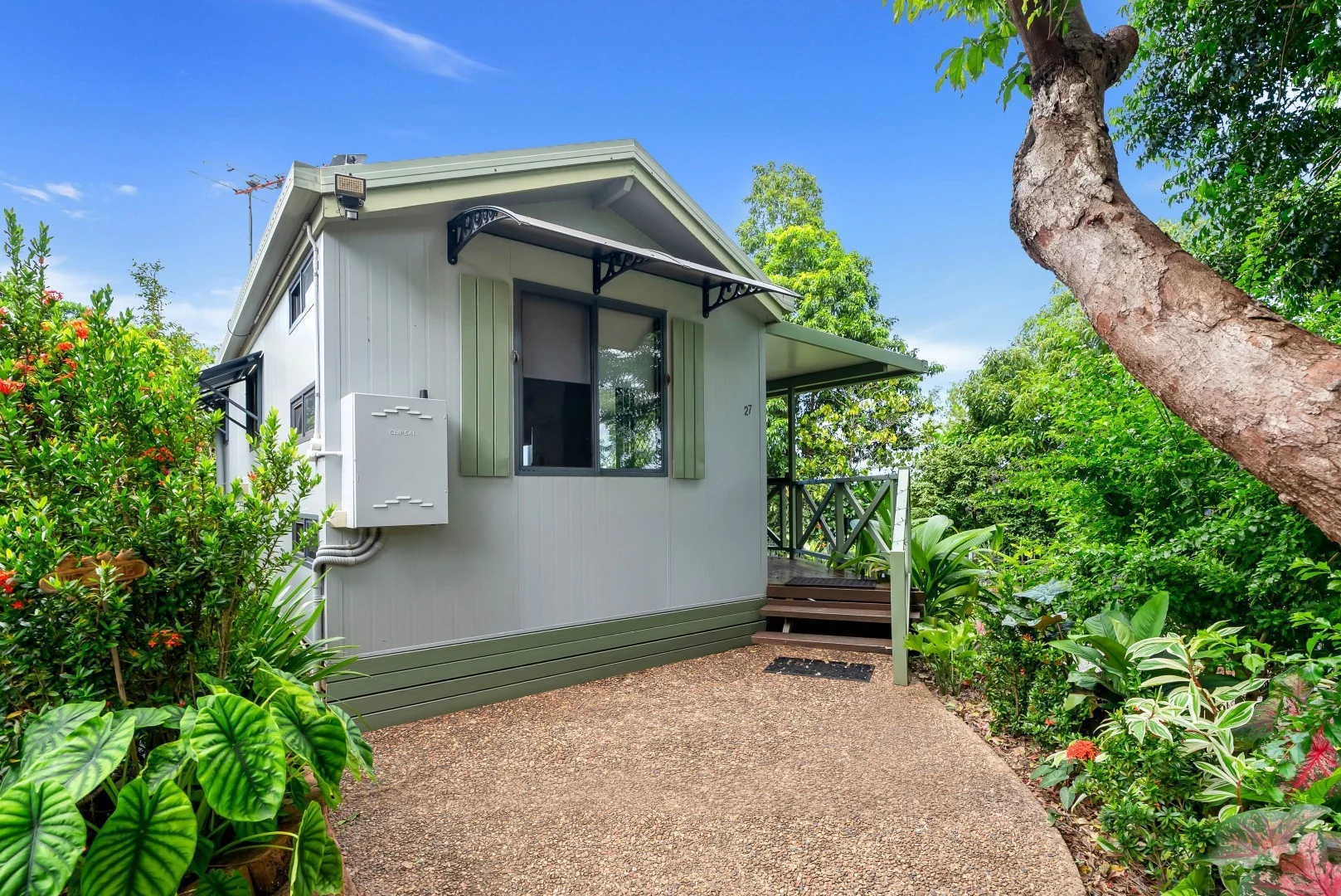 27 Gavin Street, Smithfield QLD 4878